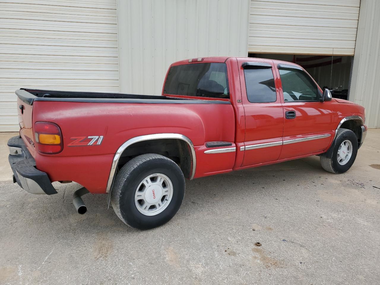 Photo 2 VIN: 2GTEK19T6Y1196089 - GMC SIERRA 