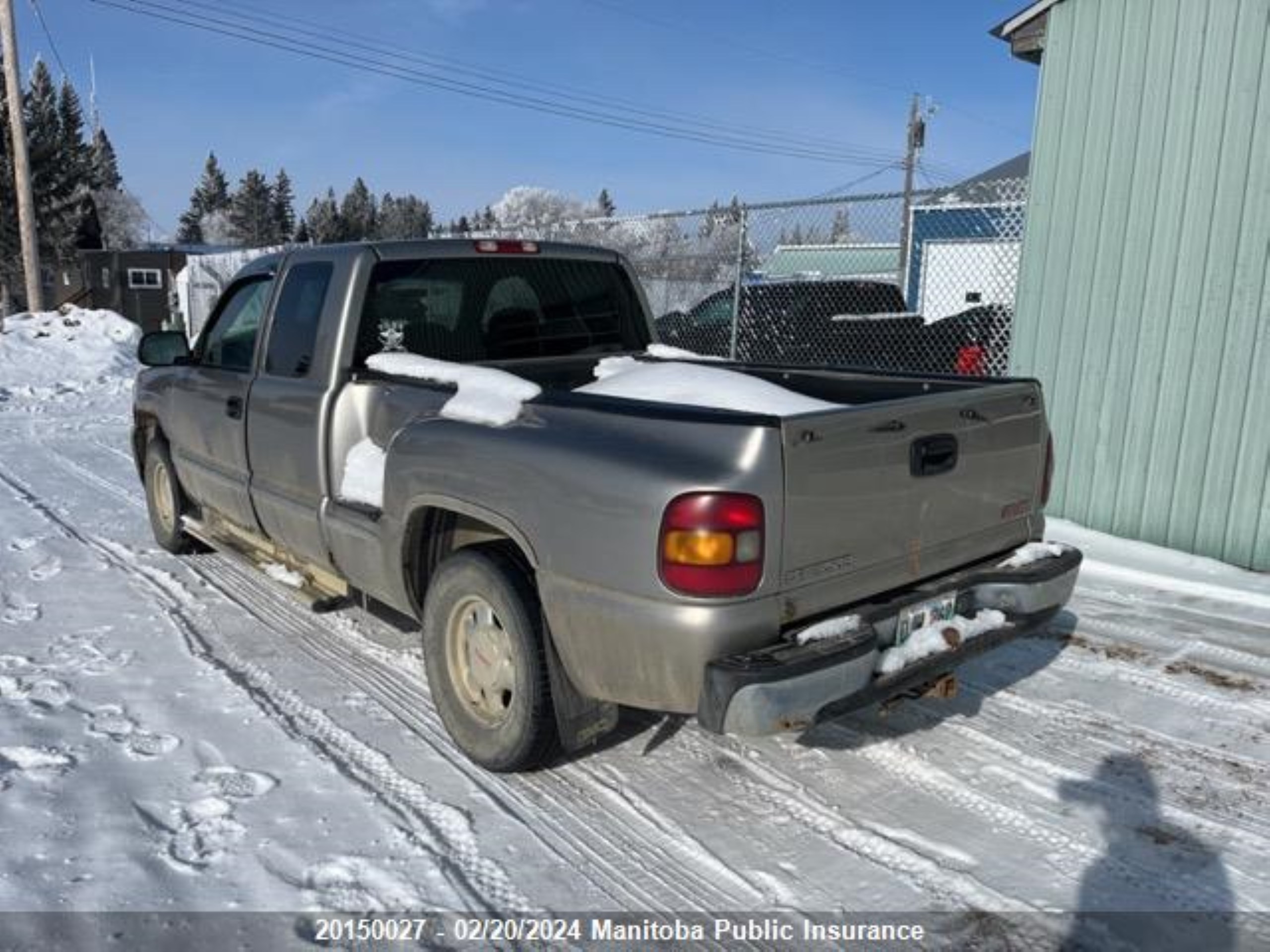 Photo 2 VIN: 2GTEK19T7X1555142 - GMC NULL 