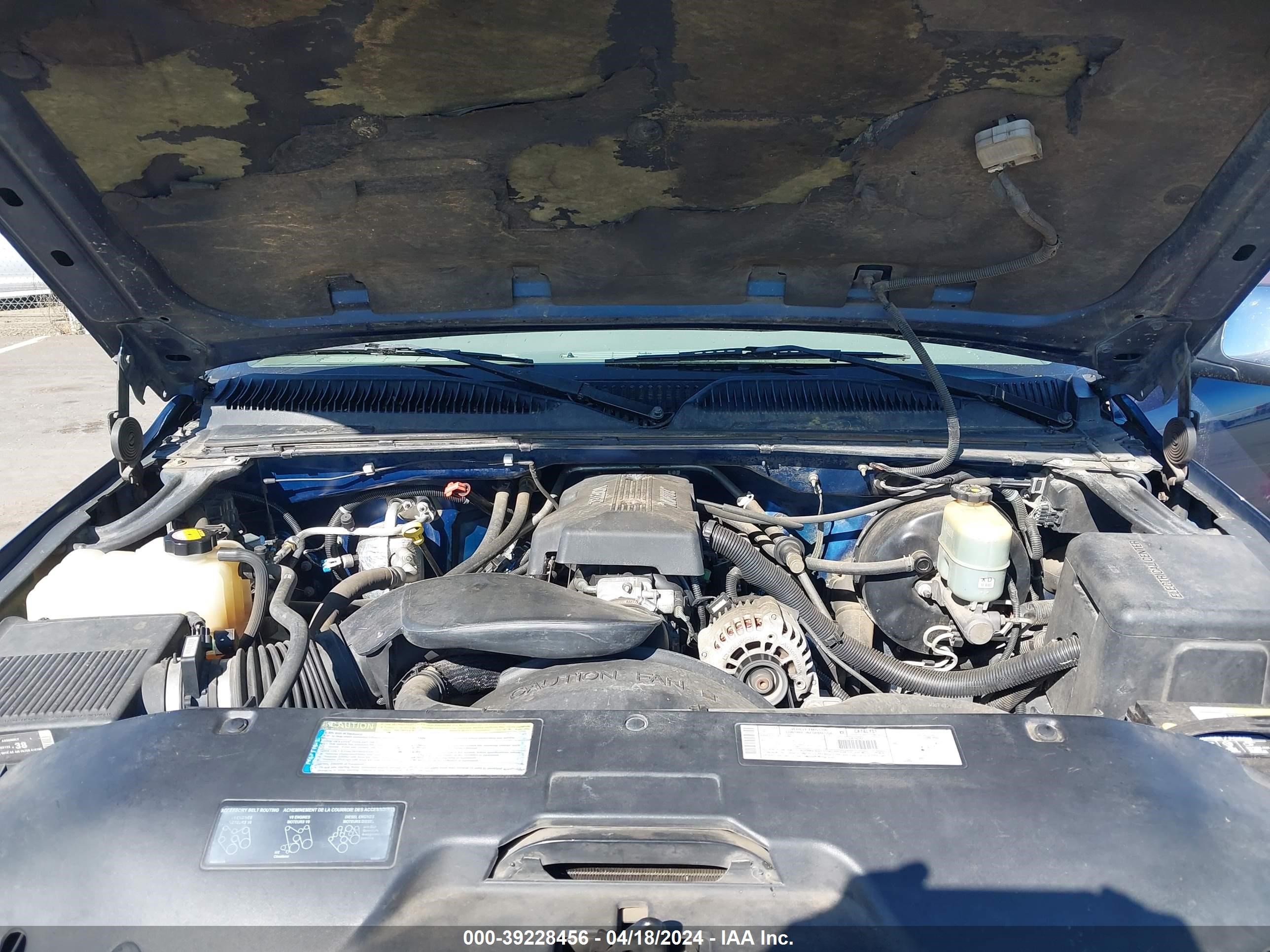 Photo 9 VIN: 2GTEK19T7Y1315137 - GMC SIERRA 