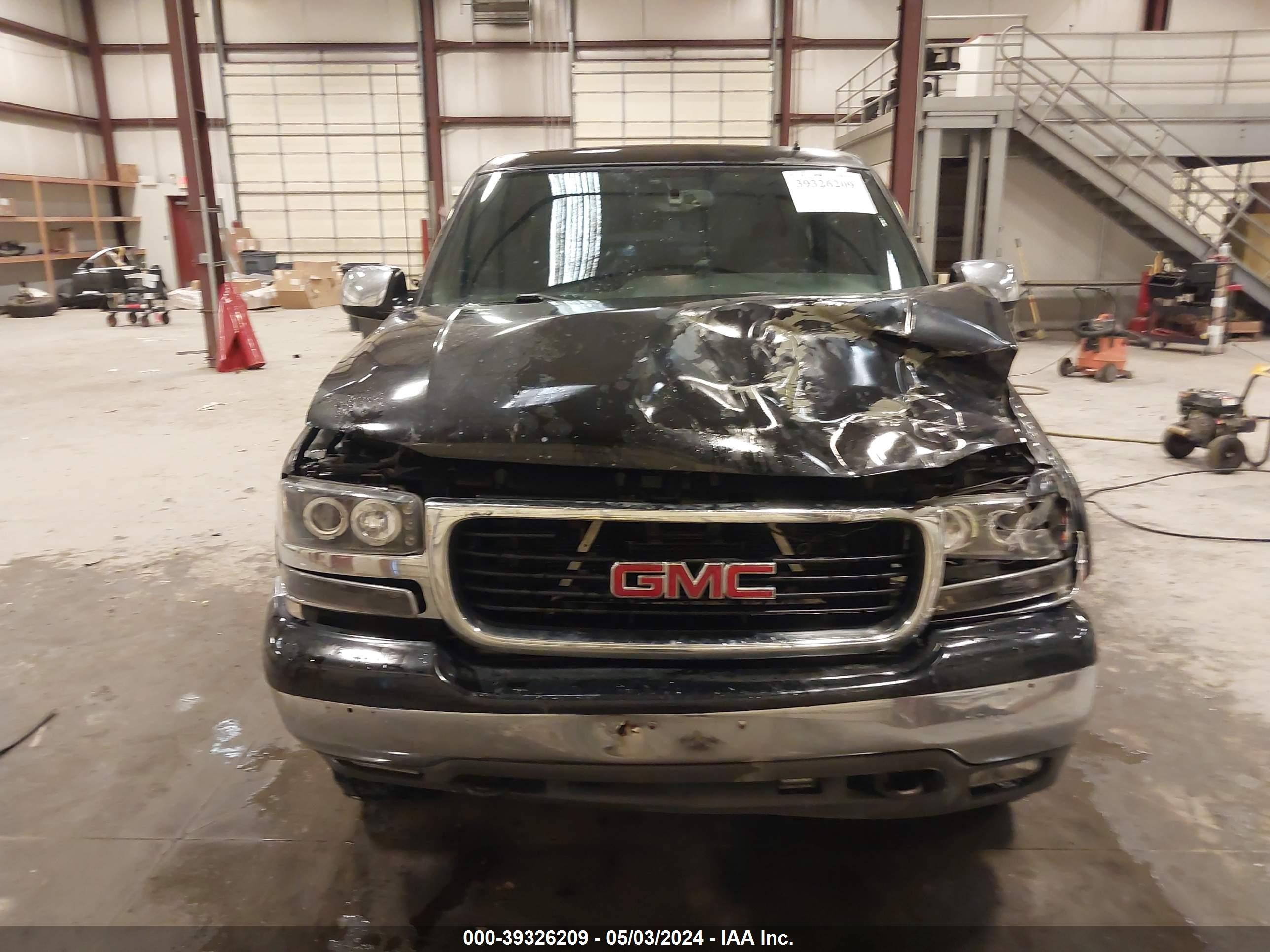 Photo 11 VIN: 2GTEK19T921250072 - GMC SIERRA 