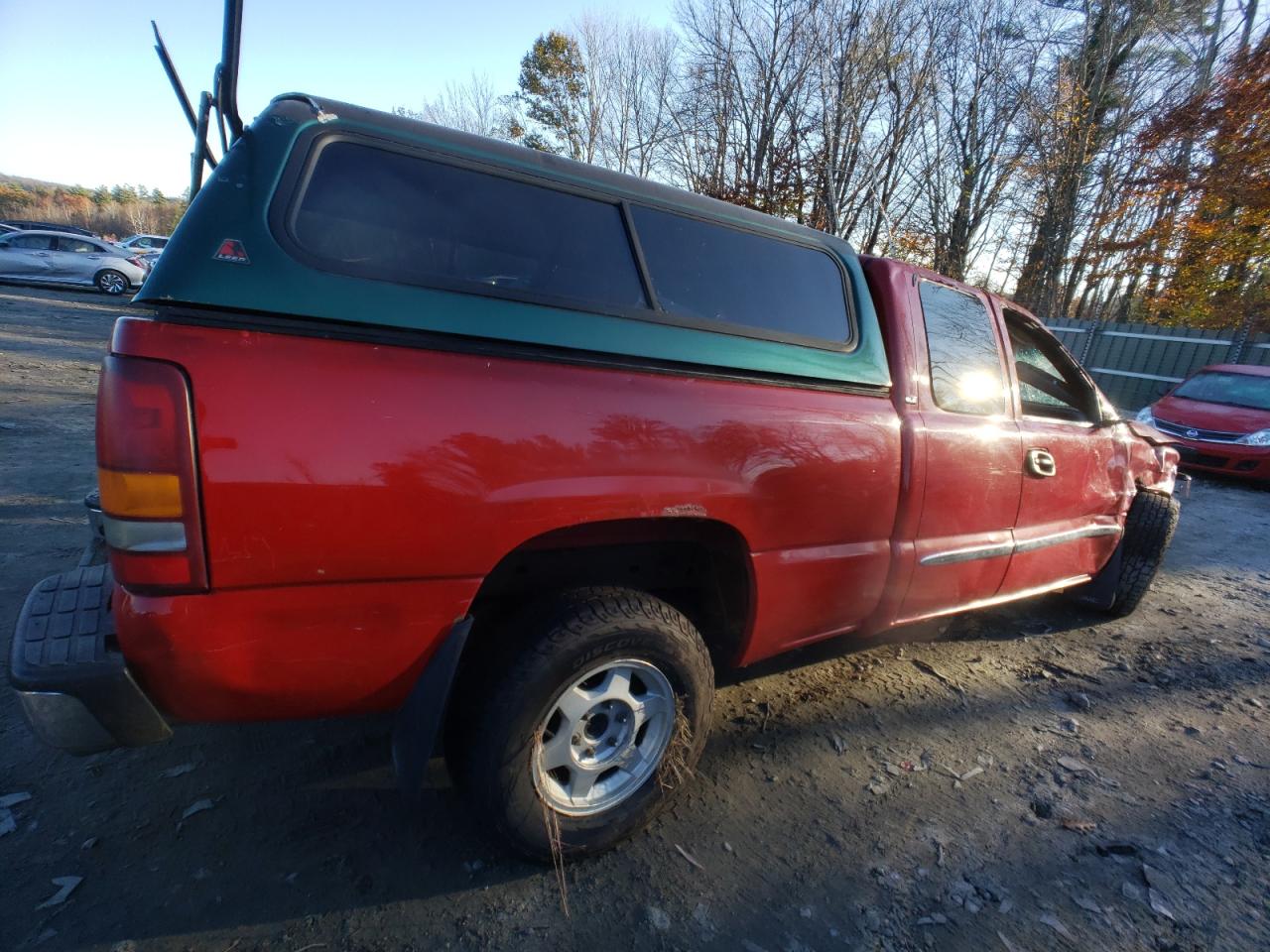 Photo 2 VIN: 2GTEK19T941350126 - GMC SIERRA 