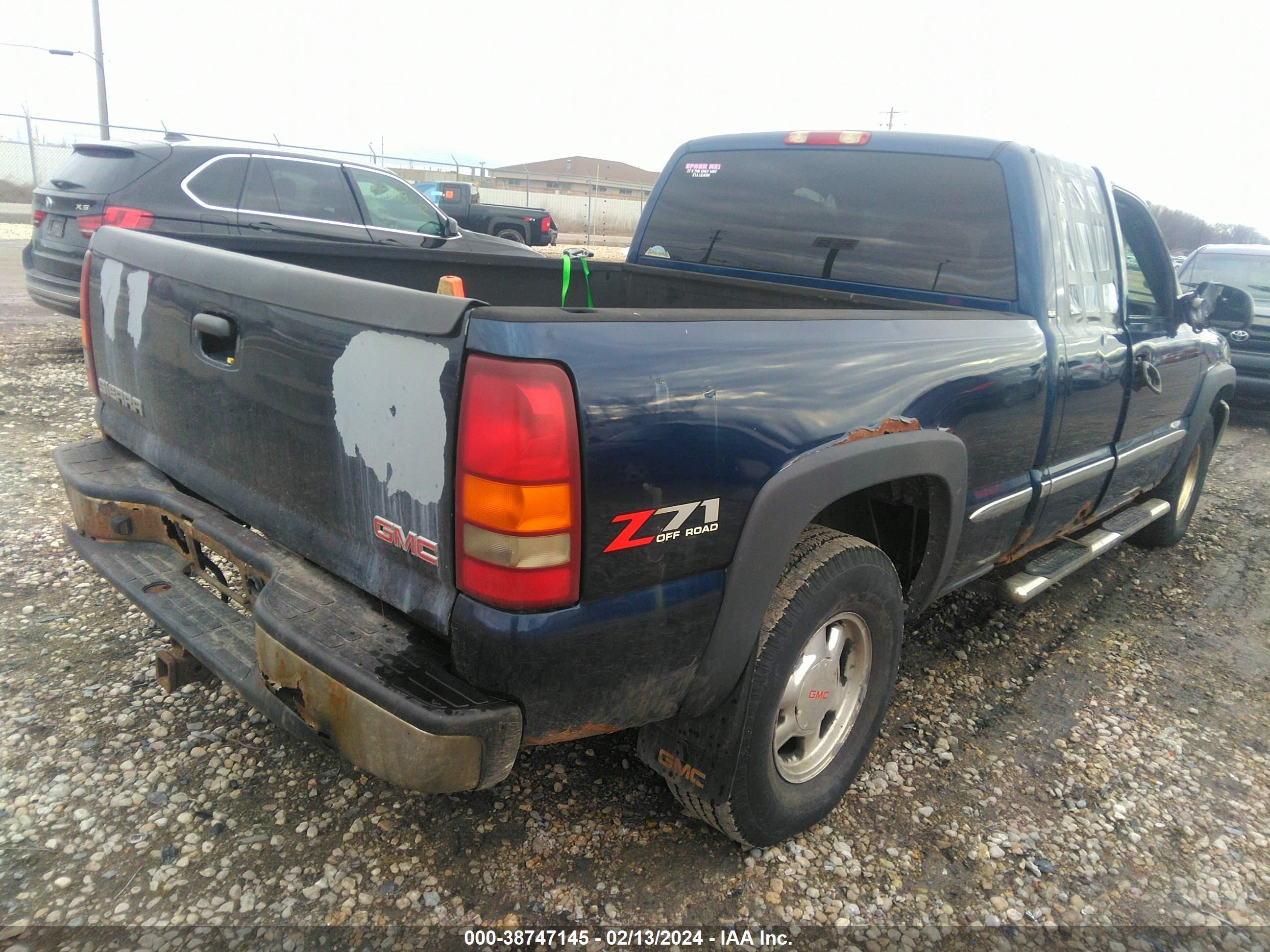 Photo 3 VIN: 2GTEK19TX21214908 - GMC SIERRA 