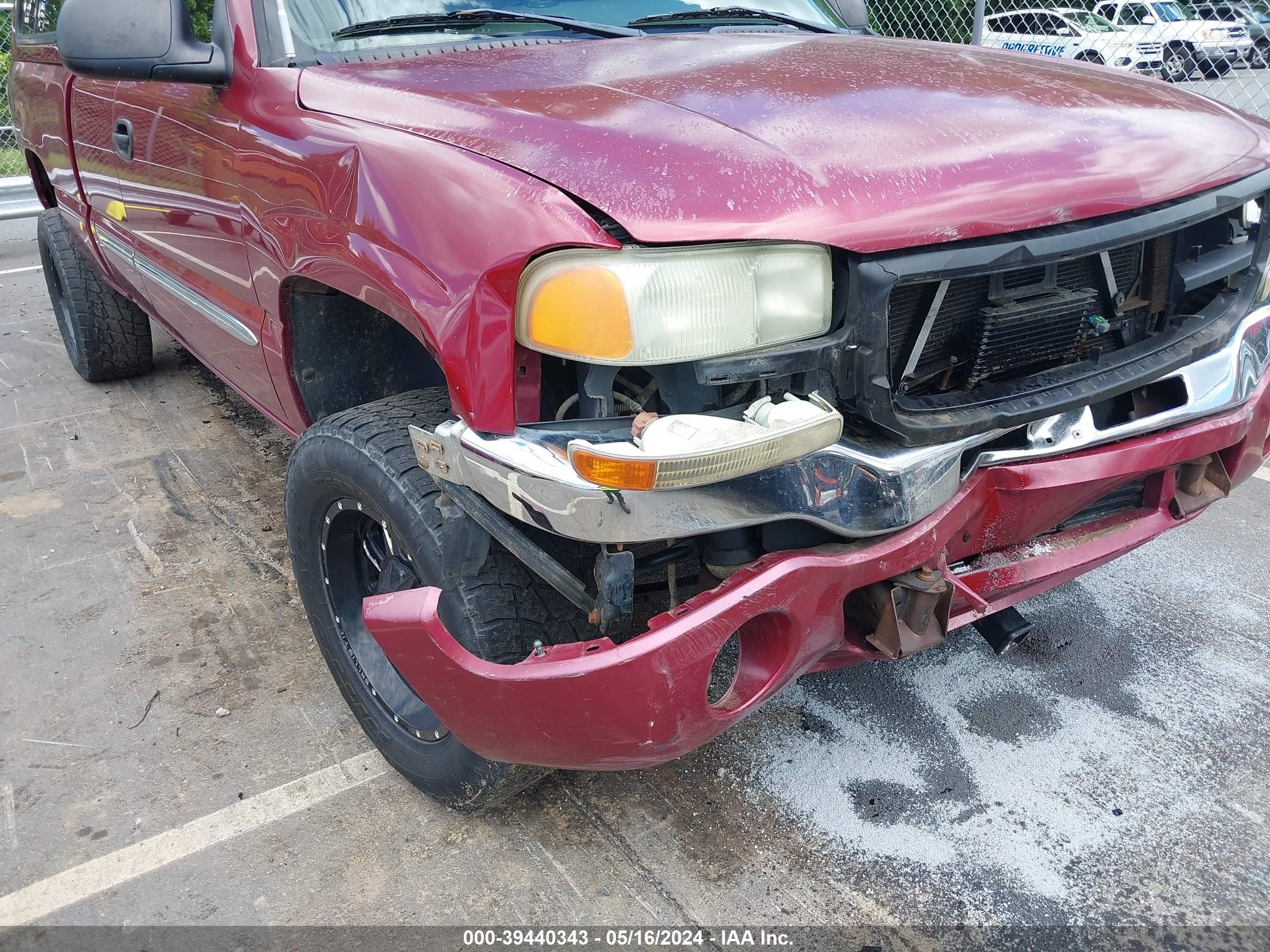 Photo 13 VIN: 2GTEK19TX41209419 - GMC SIERRA 