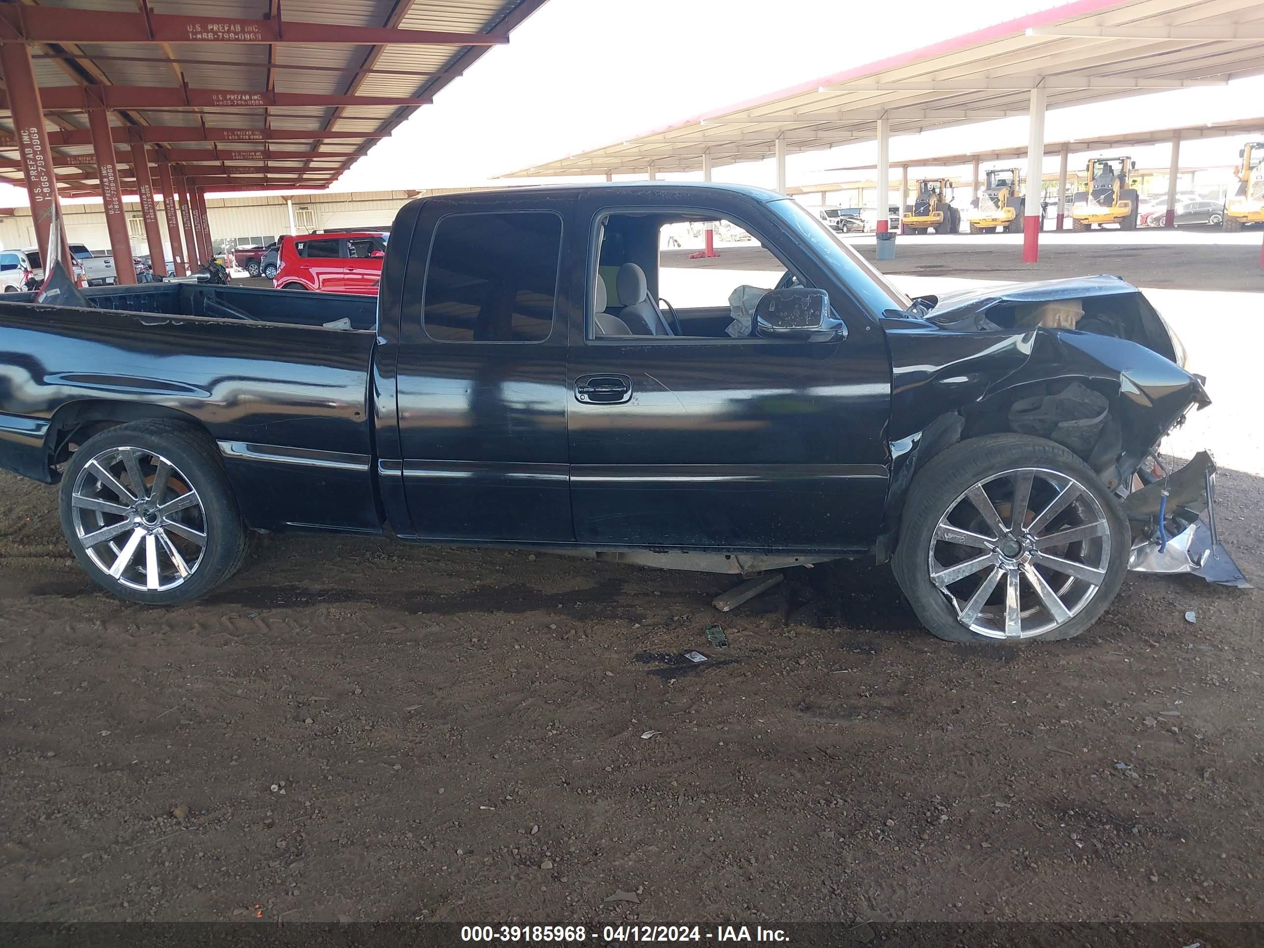 Photo 13 VIN: 2GTEK19TXX1543423 - GMC SIERRA 