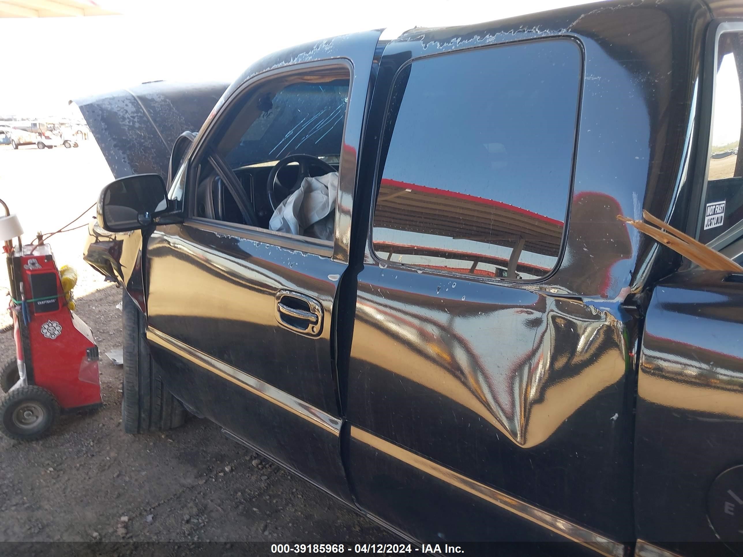 Photo 5 VIN: 2GTEK19TXX1543423 - GMC SIERRA 