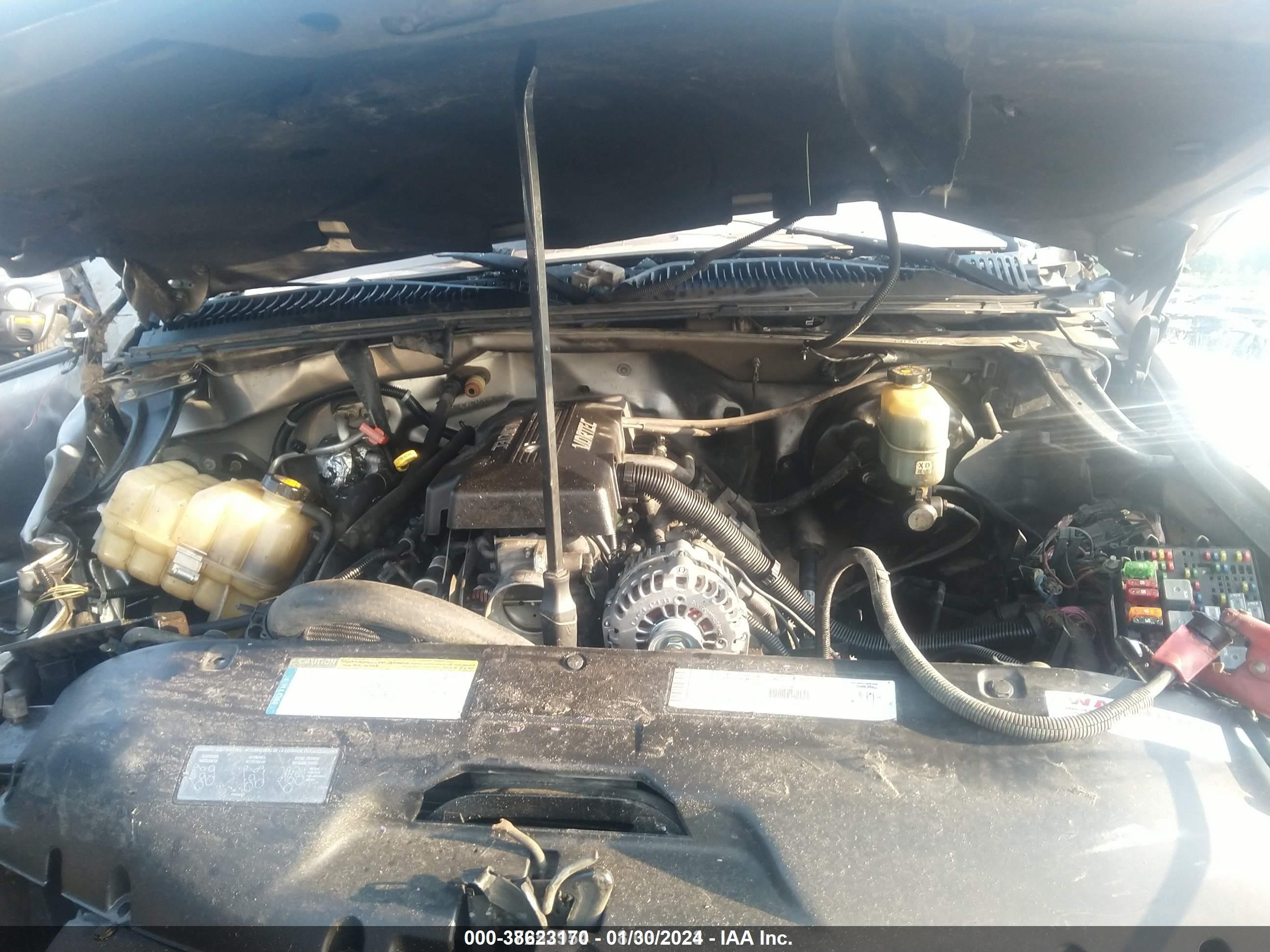 Photo 10 VIN: 2GTEK19V0Y1388349 - GMC SIERRA 