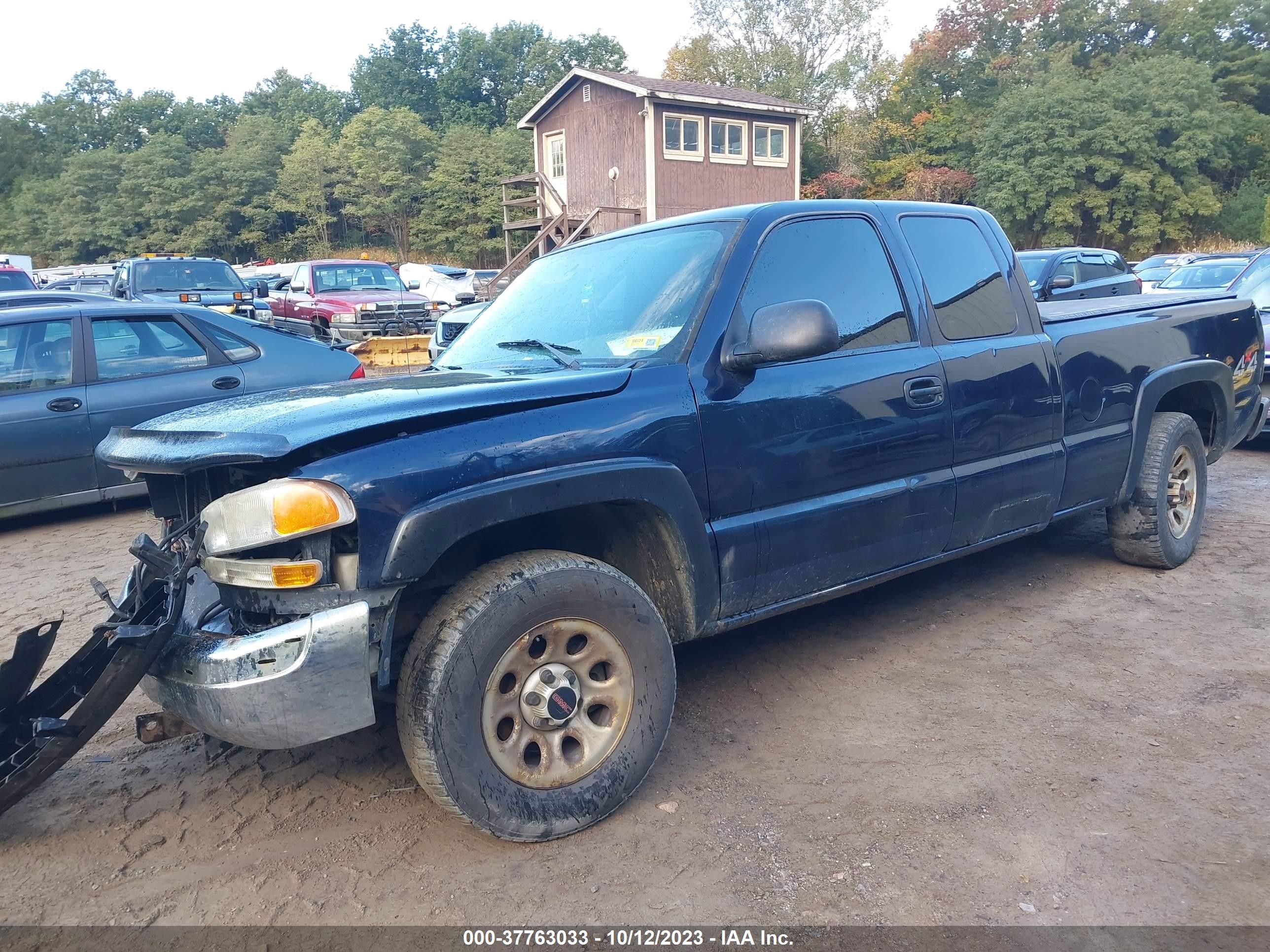 Photo 1 VIN: 2GTEK19V451251278 - GMC SIERRA 