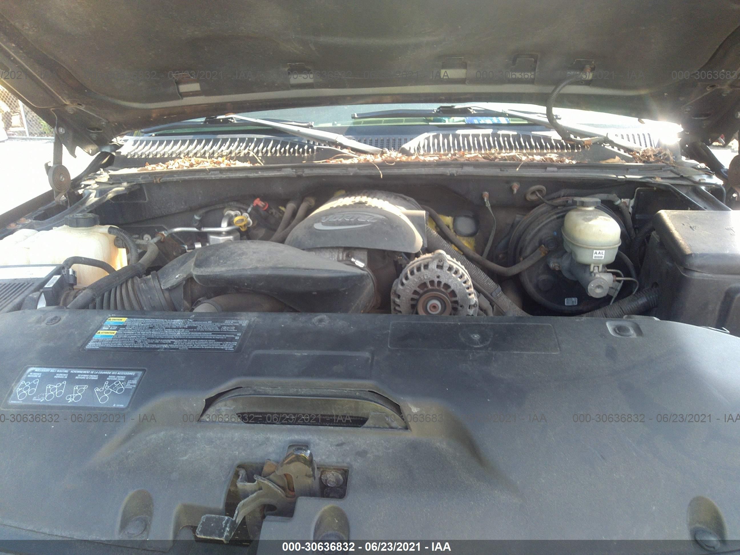 Photo 9 VIN: 2GTEK19V651339832 - GMC SIERRA 