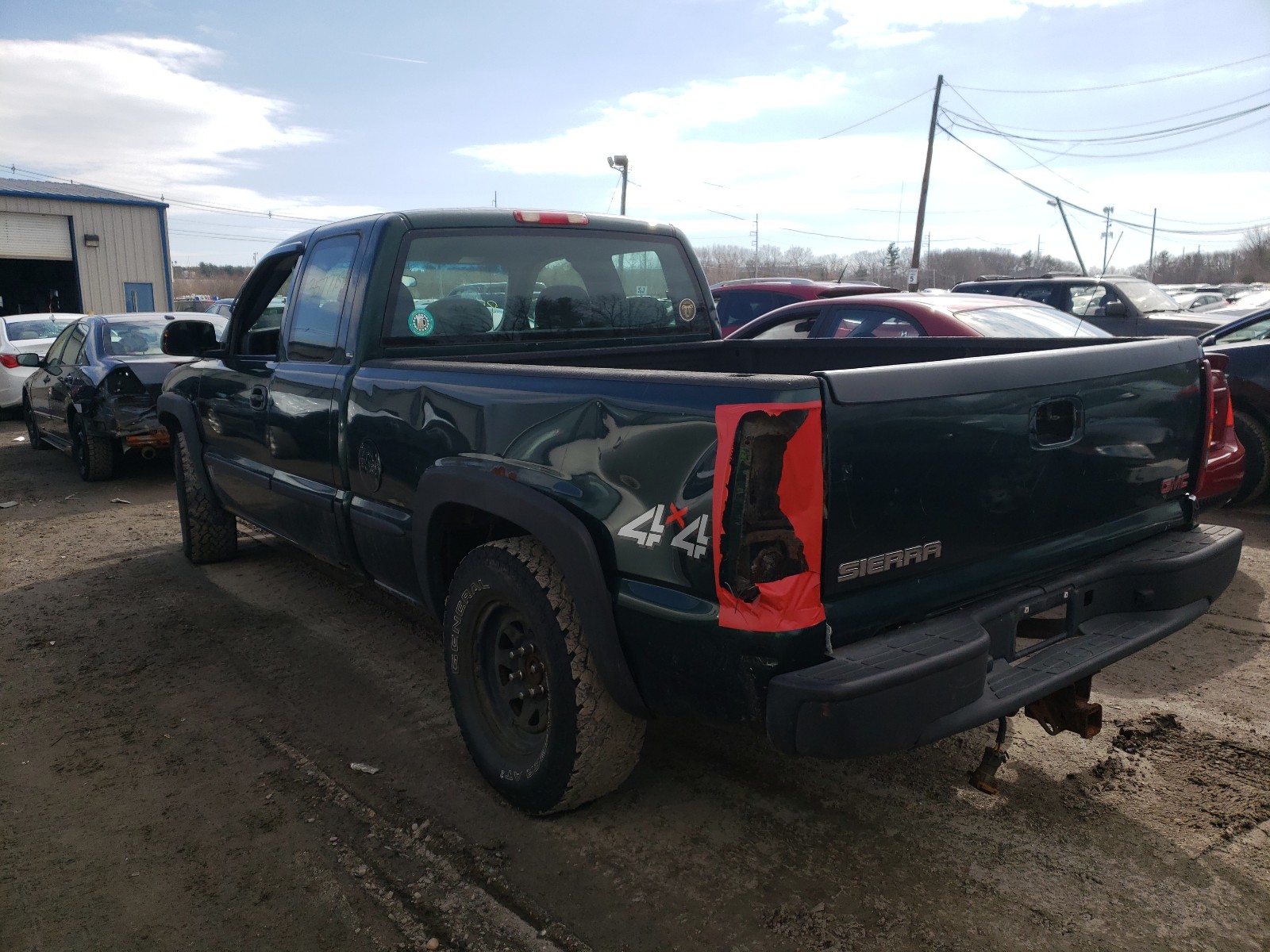 Photo 2 VIN: 2GTEK19VX21361666 - GMC NEW SIERRA 