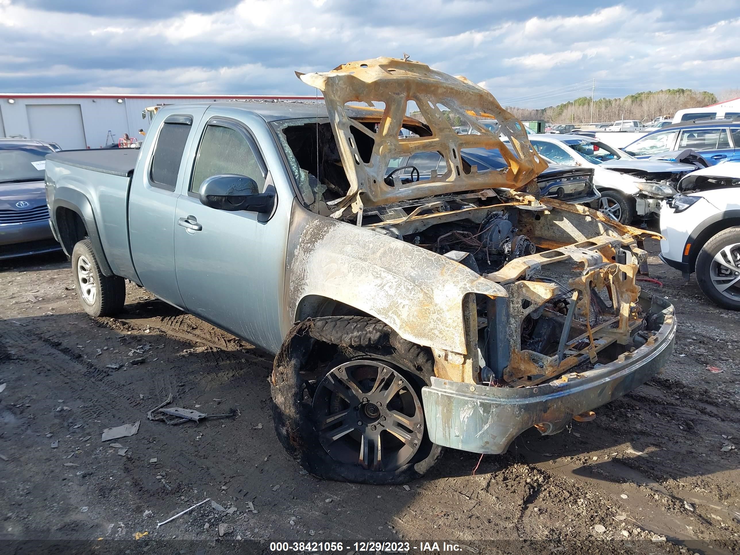 Photo 0 VIN: 2GTEK19Y371622539 - GMC SIERRA 