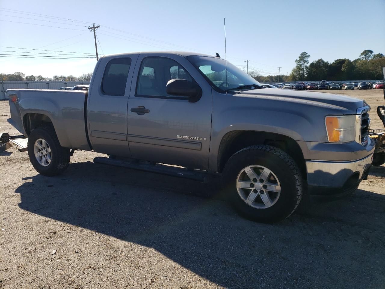 Photo 3 VIN: 2GTEK290791121057 - GMC SIERRA 