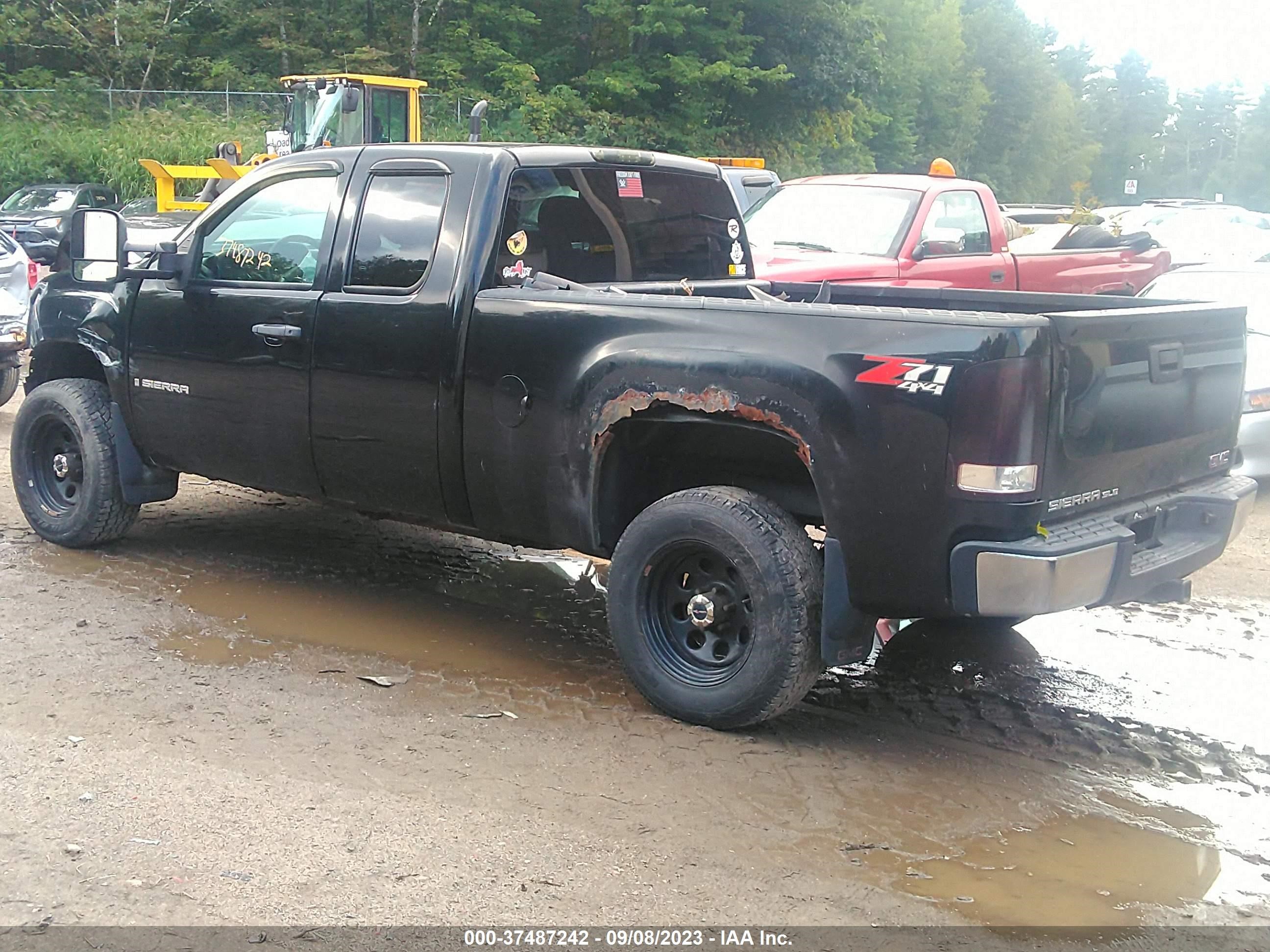 Photo 2 VIN: 2GTEK29J991138354 - GMC SIERRA 