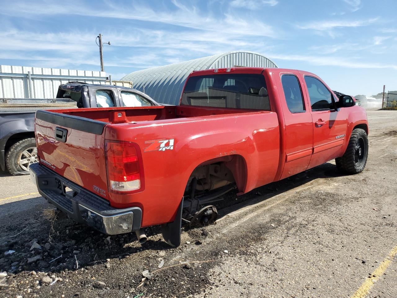 Photo 2 VIN: 2GTEK39J791124569 - GMC SIERRA 