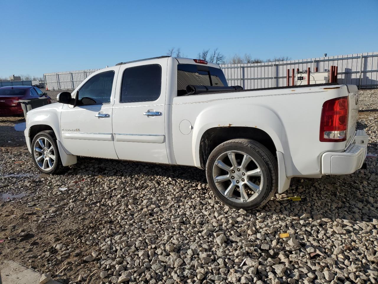 Photo 1 VIN: 2GTEK638571686250 - GMC SIERRA 