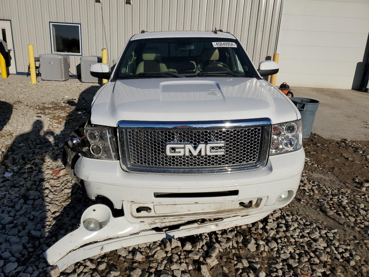 Photo 4 VIN: 2GTEK638571686250 - GMC SIERRA 