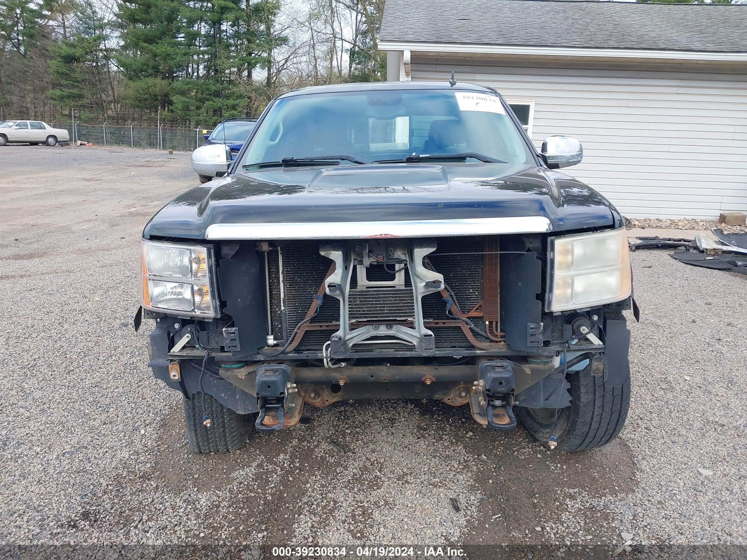 Photo 12 VIN: 2GTEK638681260441 - GMC SIERRA 