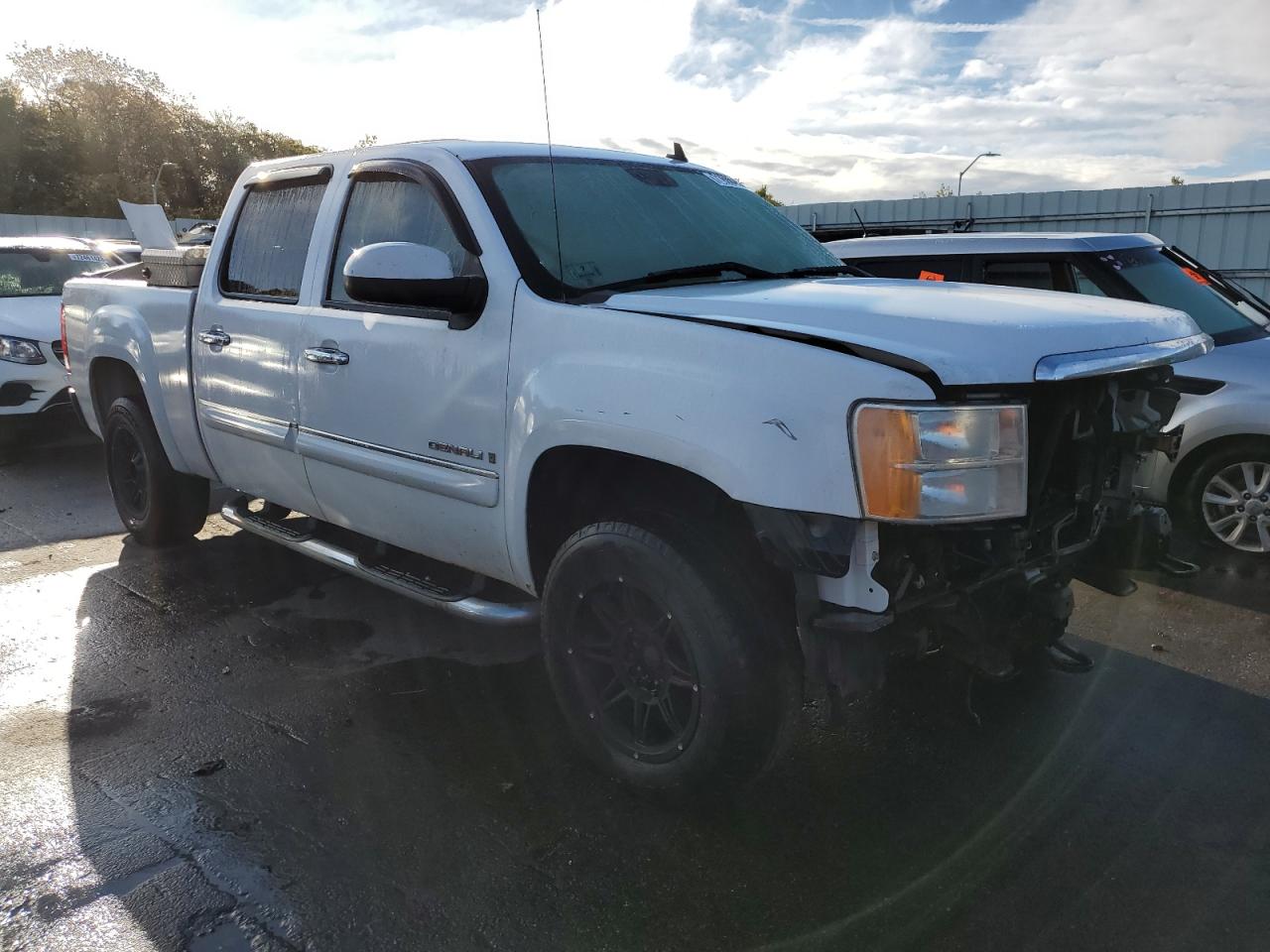 Photo 3 VIN: 2GTEK638X71715788 - GMC SIERRA 