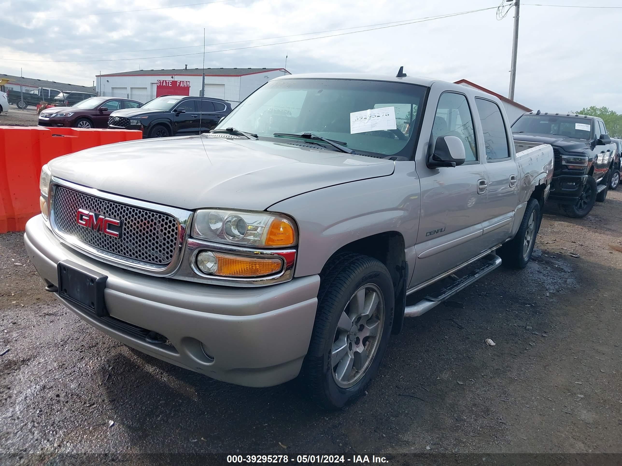 Photo 1 VIN: 2GTEK63N761210831 - GMC SIERRA 