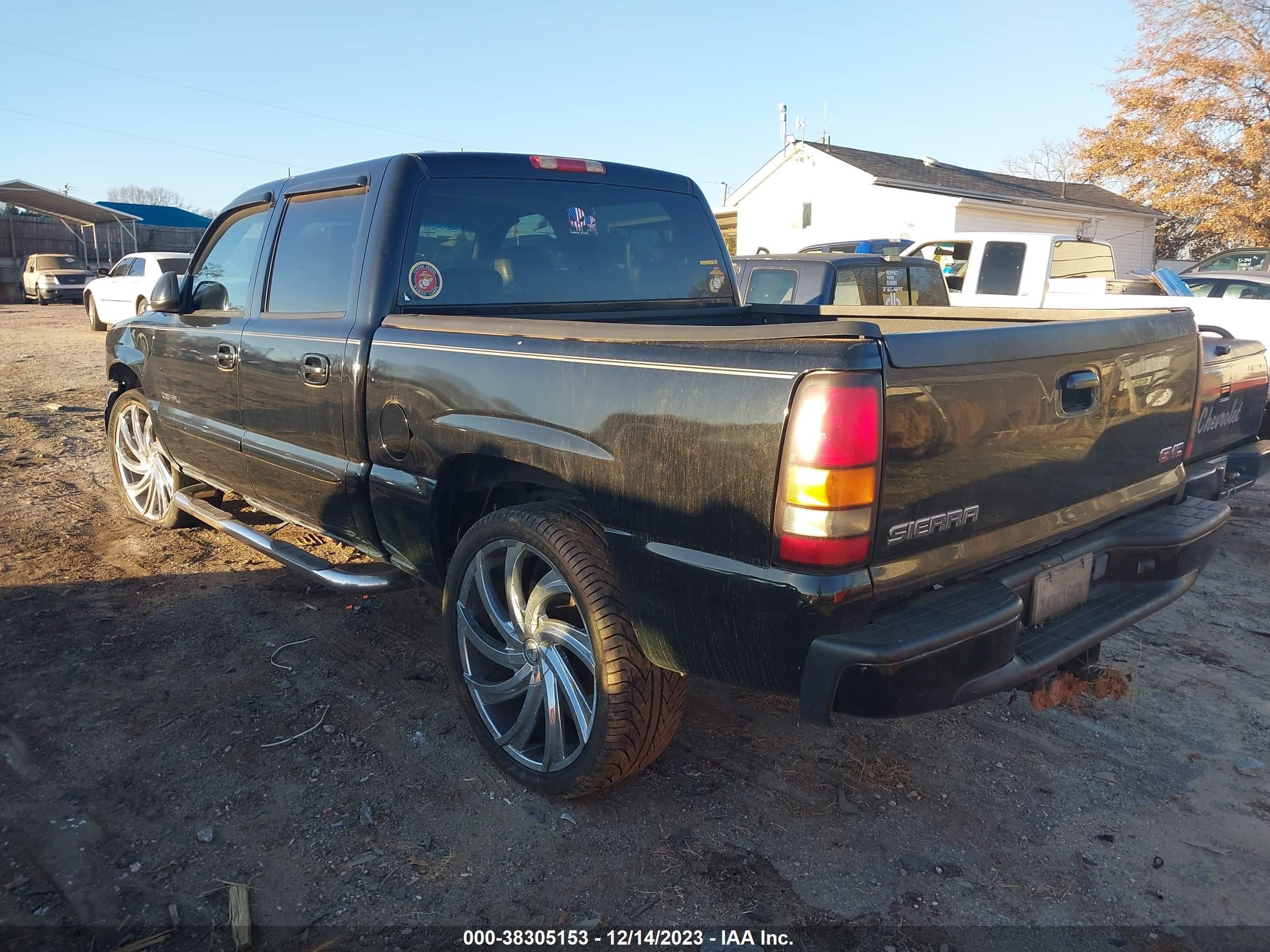 Photo 2 VIN: 2GTEK63N851334850 - GMC SIERRA 