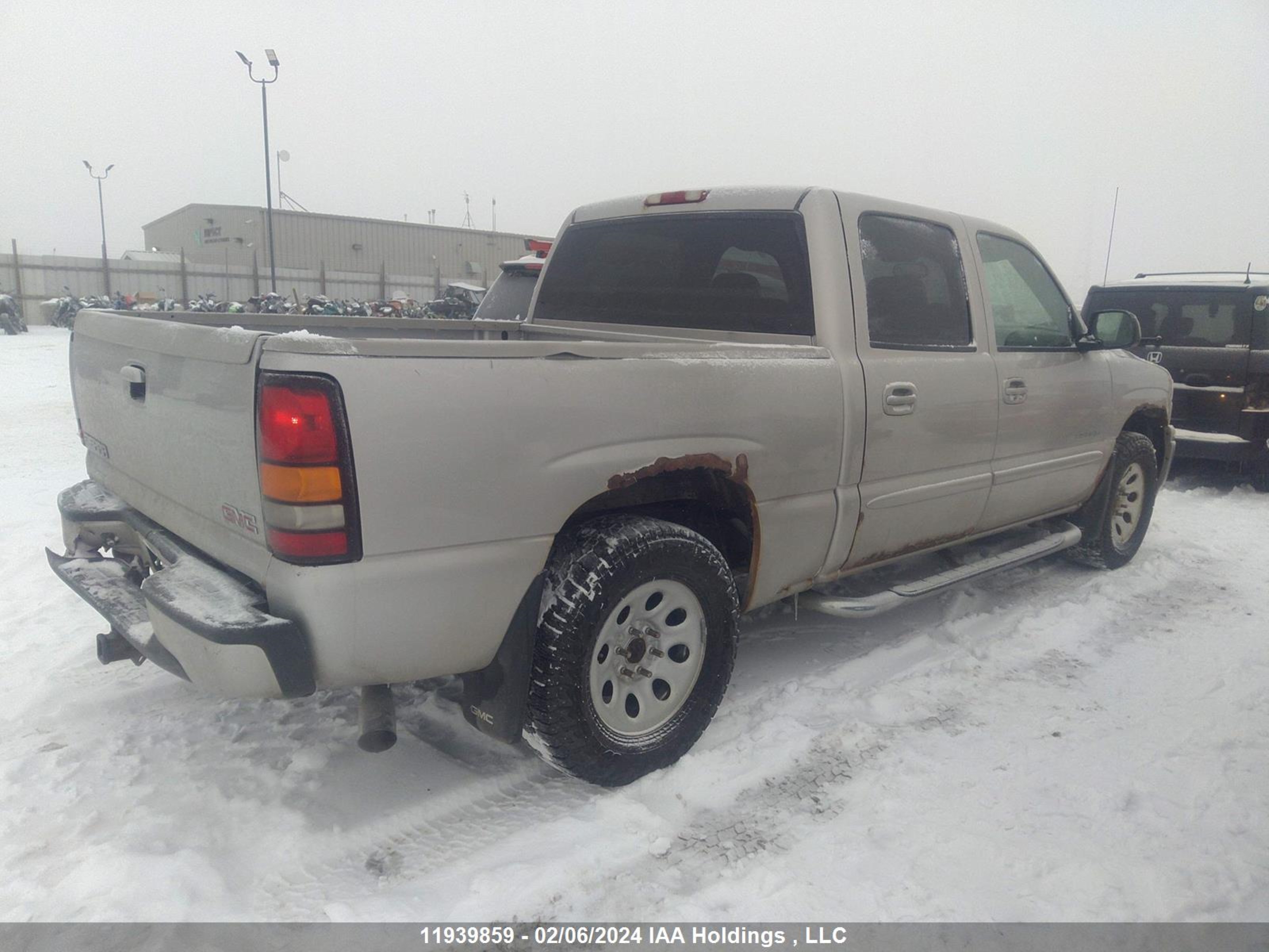 Photo 3 VIN: 2GTEK63N861282508 - GMC SIERRA 