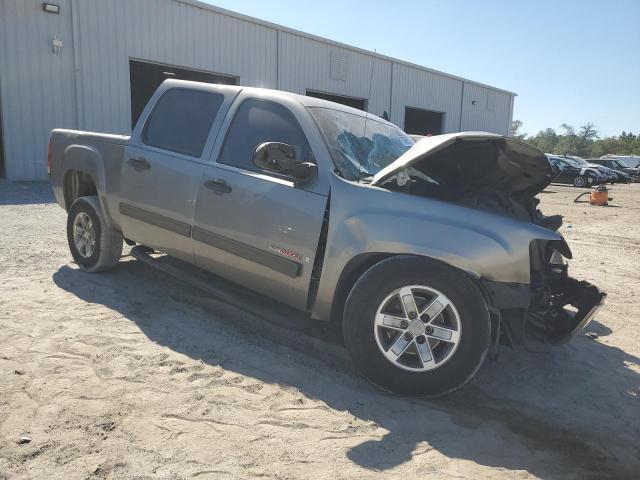 Photo 3 VIN: 2GTFC13Y171614207 - GMC NEW SIERRA 