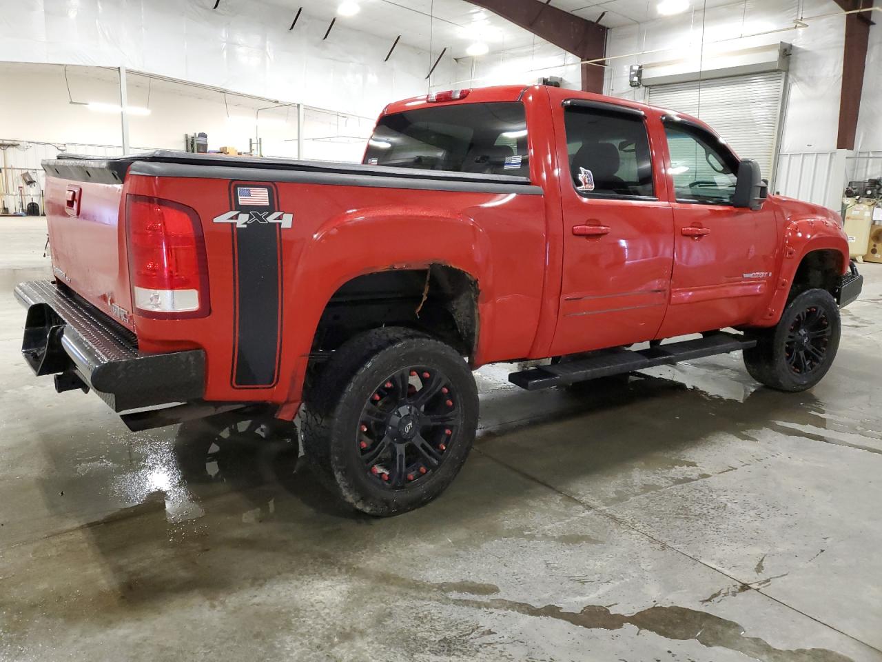 Photo 2 VIN: 2GTFK13Y371631979 - GMC SIERRA 