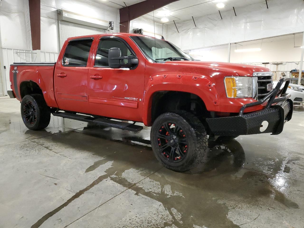 Photo 3 VIN: 2GTFK13Y371631979 - GMC SIERRA 