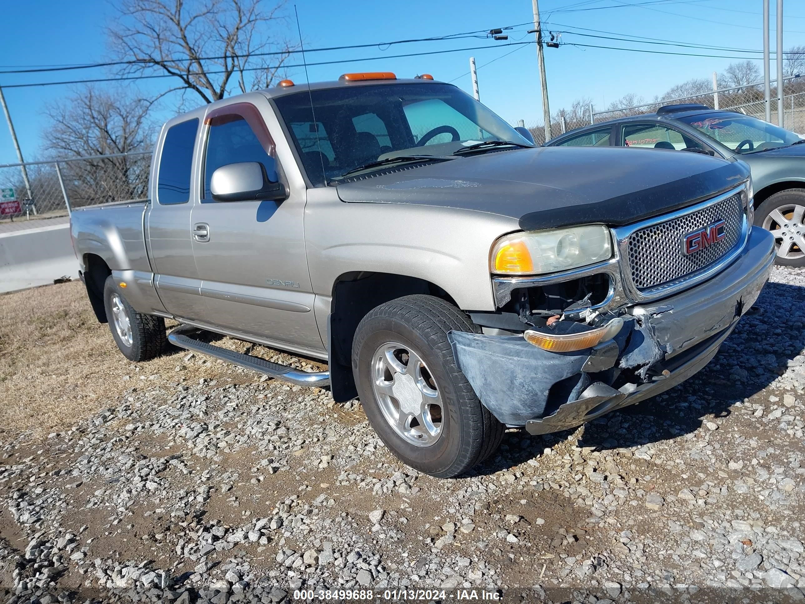 Photo 0 VIN: 2GTFK69U321342790 - GMC SIERRA 