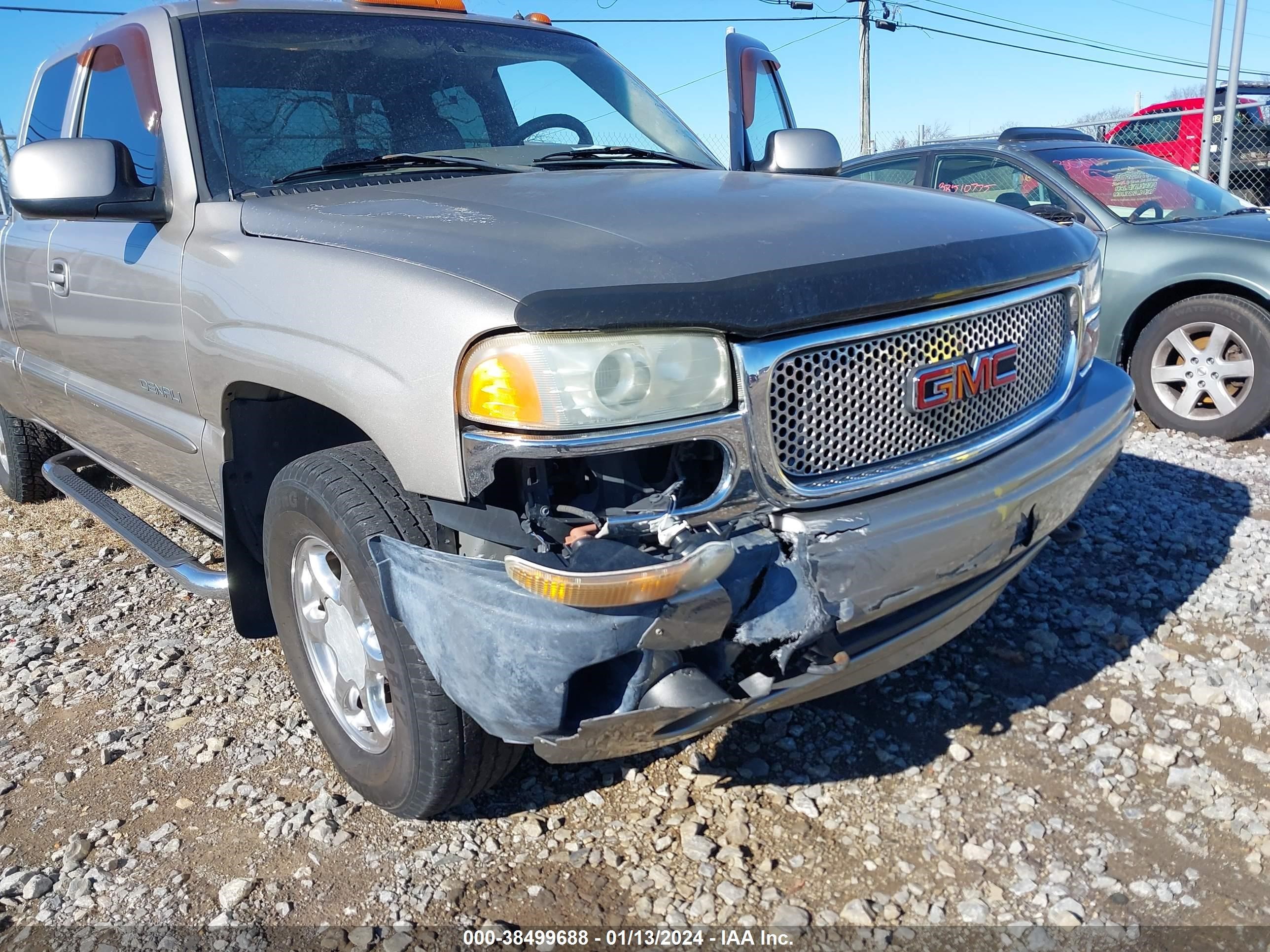 Photo 5 VIN: 2GTFK69U321342790 - GMC SIERRA 