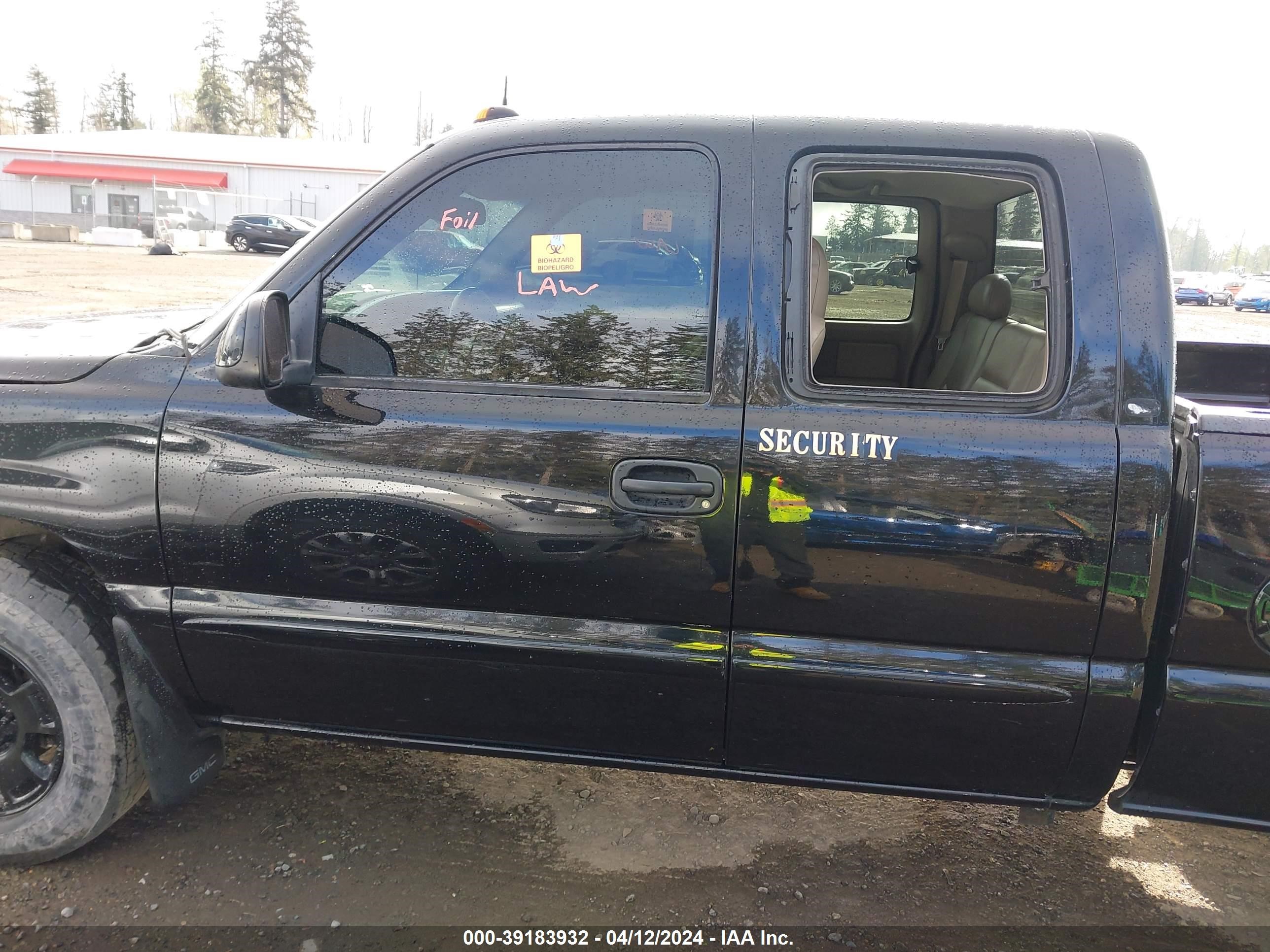 Photo 12 VIN: 2GTFK69U531274641 - GMC SIERRA 