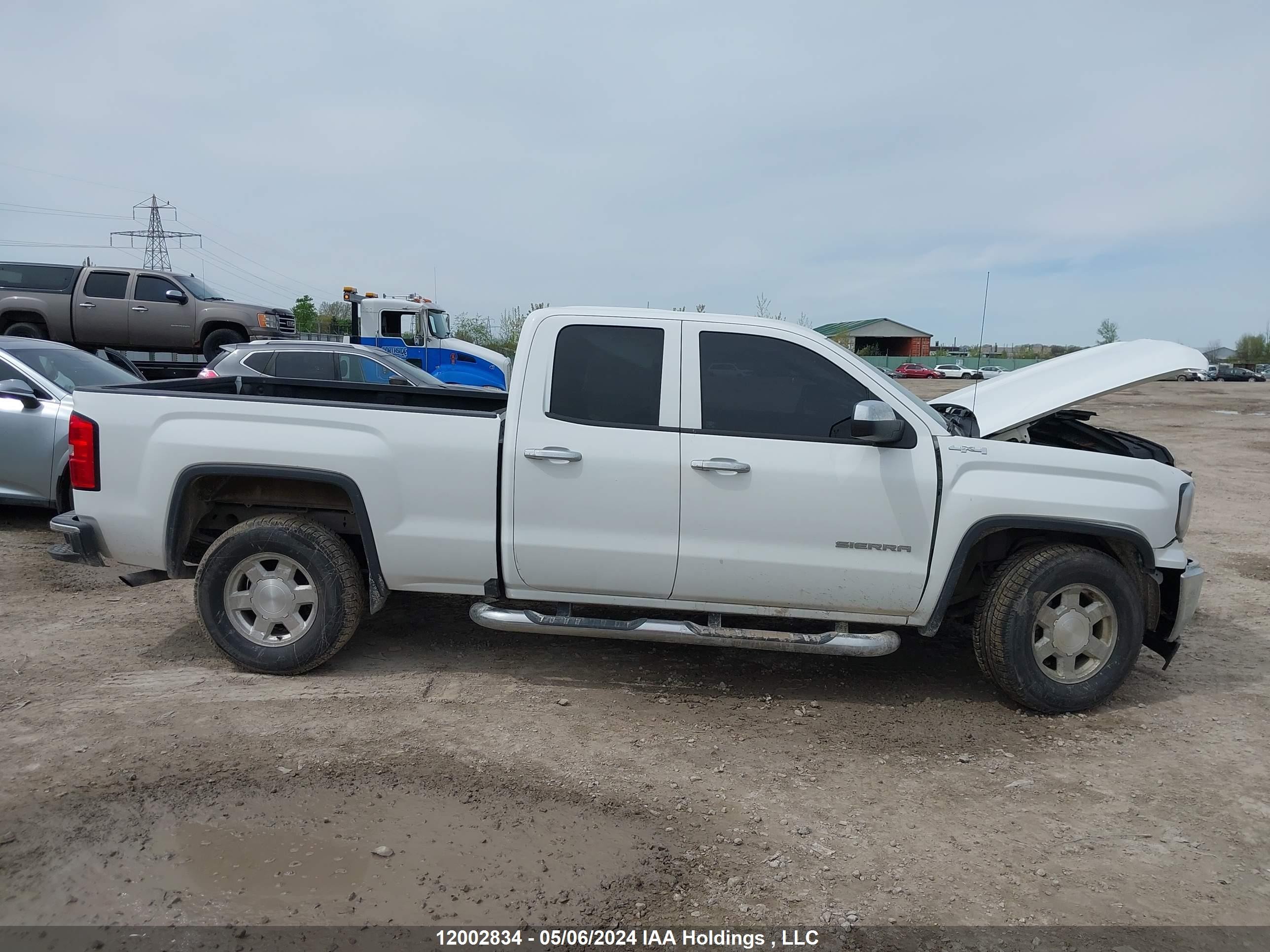 Photo 13 VIN: 2GTV2LEC6K1203180 - GMC SIERRA 