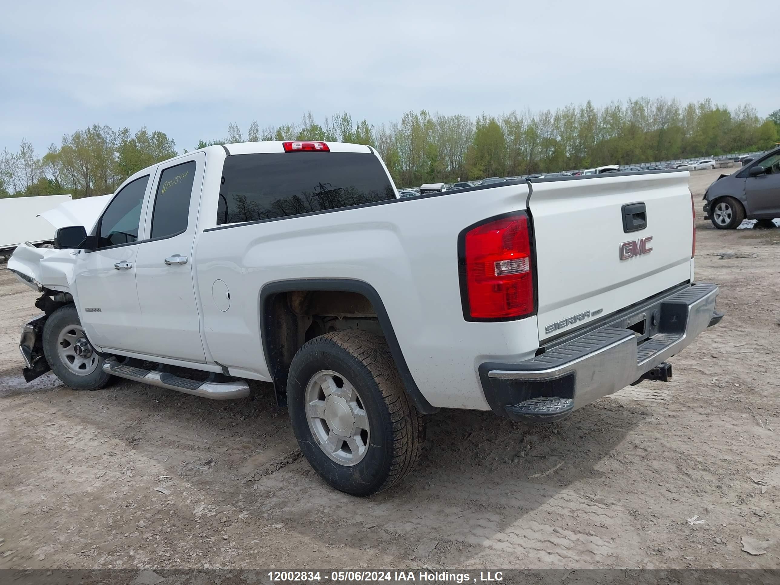 Photo 2 VIN: 2GTV2LEC6K1203180 - GMC SIERRA 