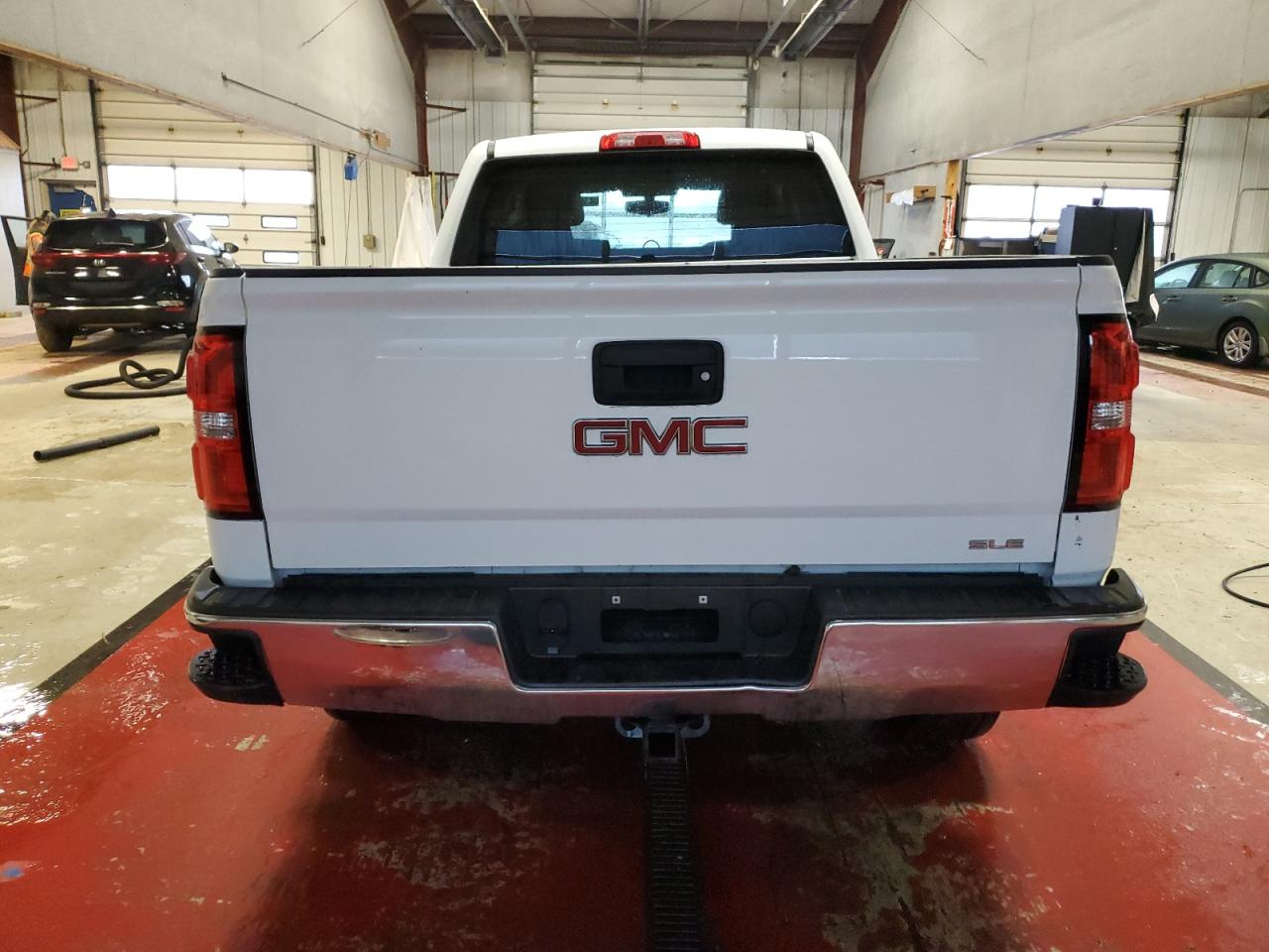 Photo 5 VIN: 2GTV2MEC4K1238774 - GMC SIERRA 