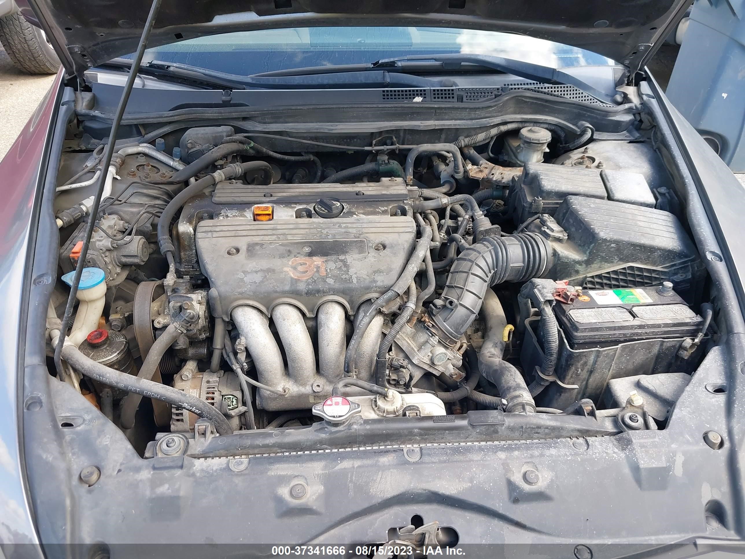 Photo 9 VIN: 2HGCM56766A099298 - HONDA ACCORD 