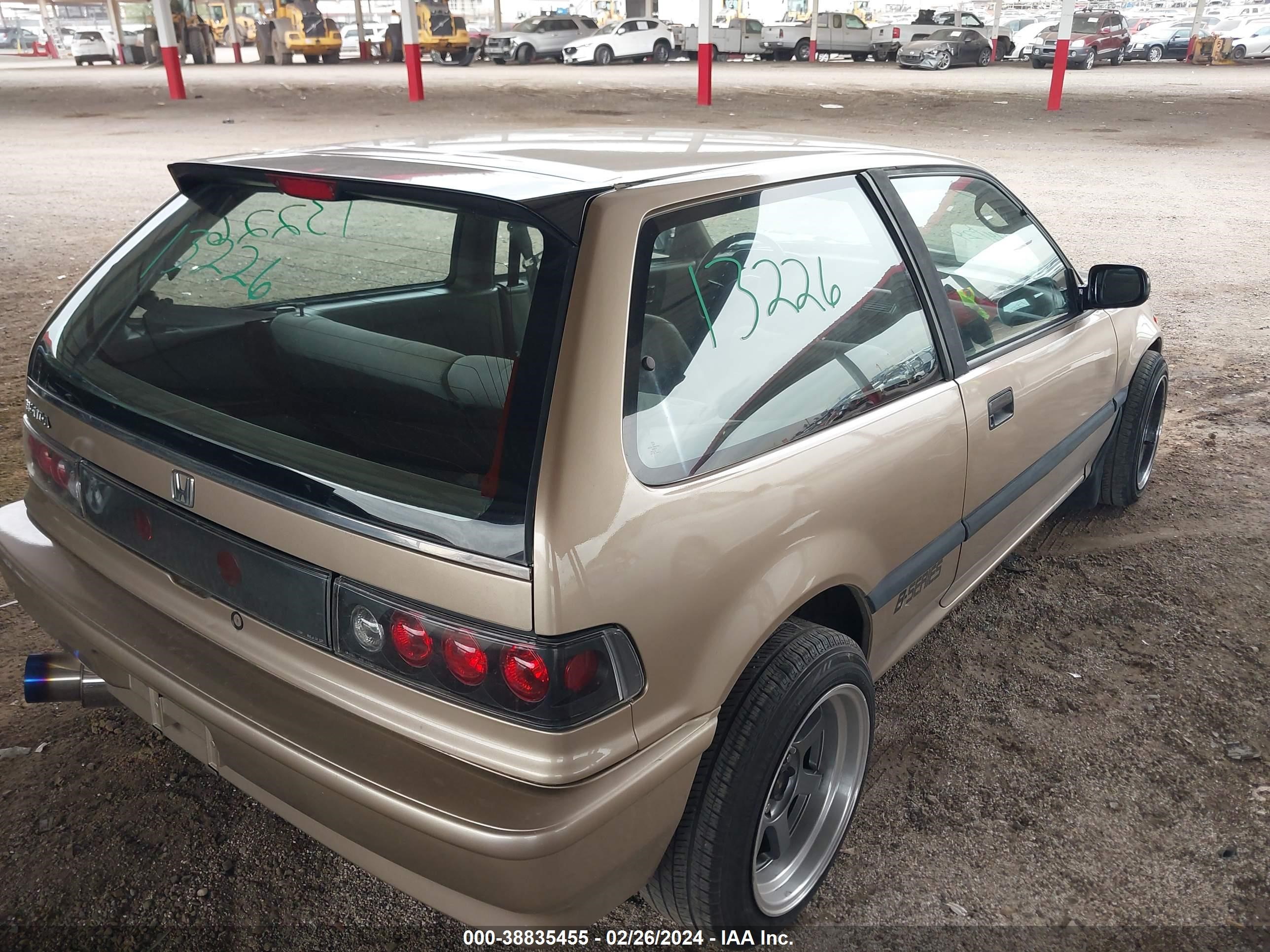 Photo 3 VIN: 2HGED6341LH541832 - HONDA CIVIC 