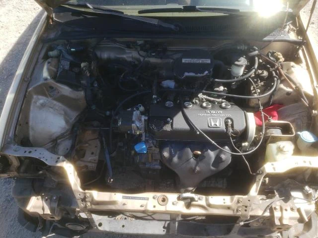 Photo 10 VIN: 2HGED6348LH535347 - HONDA CIVIC 