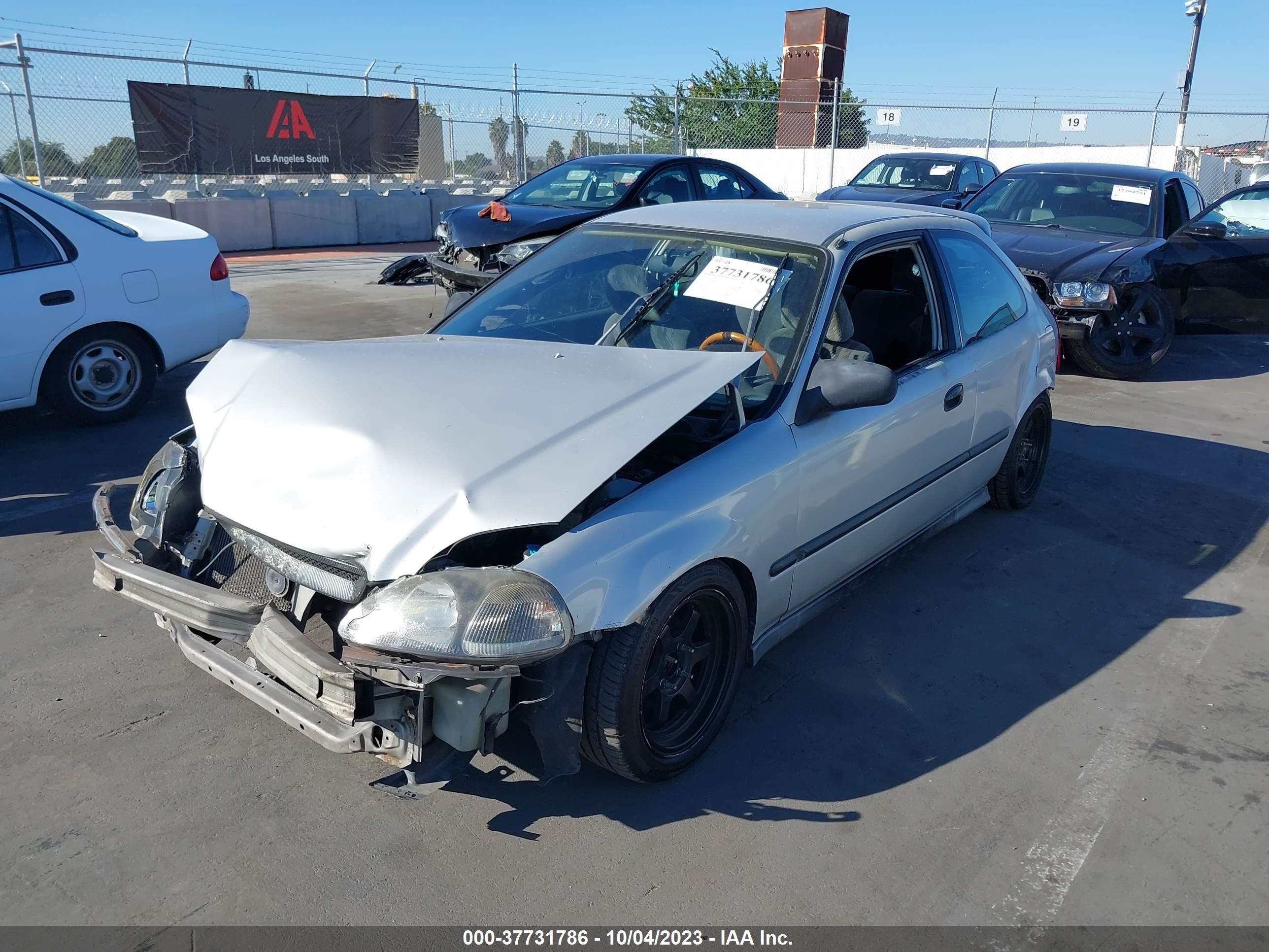 Photo 1 VIN: 2HGEJ6326VH115497 - HONDA CIVIC 