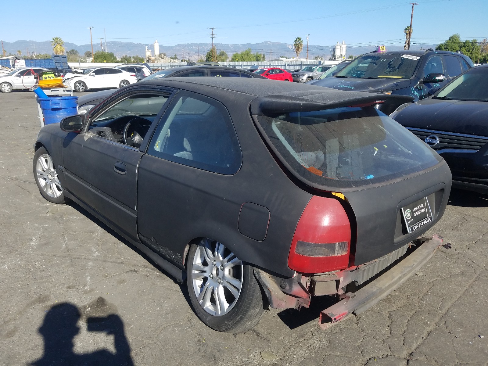 Photo 2 VIN: 2HGEJ6347WH107587 - HONDA CIVIC DX 