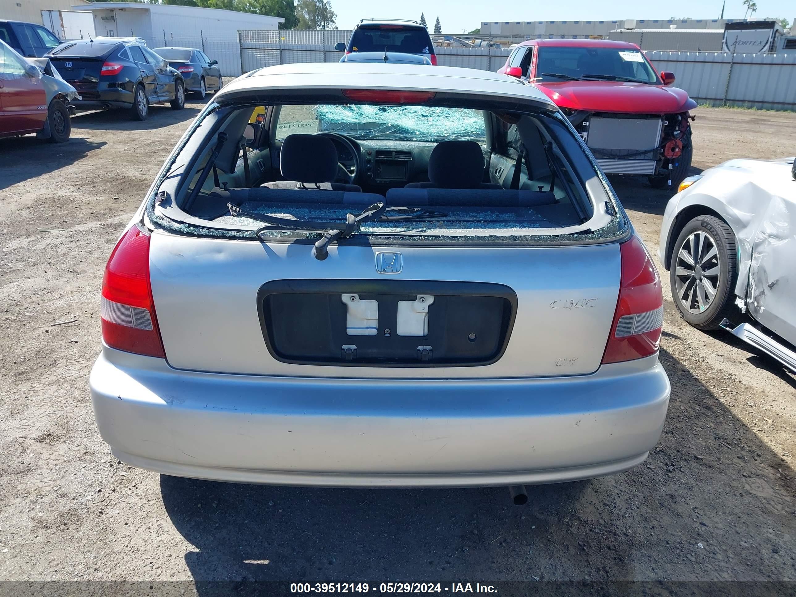 Photo 15 VIN: 2HGEJ6446YH111891 - HONDA CIVIC 