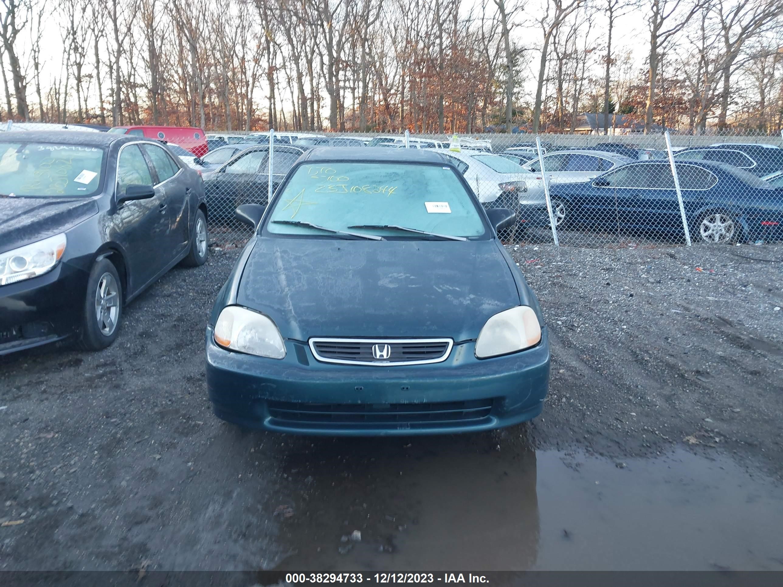 Photo 5 VIN: 2HGEJ6622TH535735 - HONDA CIVIC 