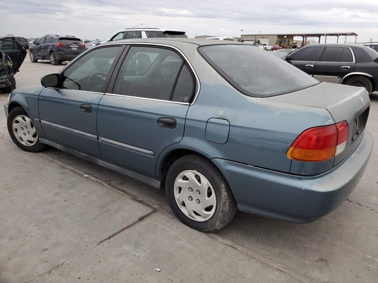 Photo 1 VIN: 2HGEJ6670VH513358 - HONDA CIVIC 