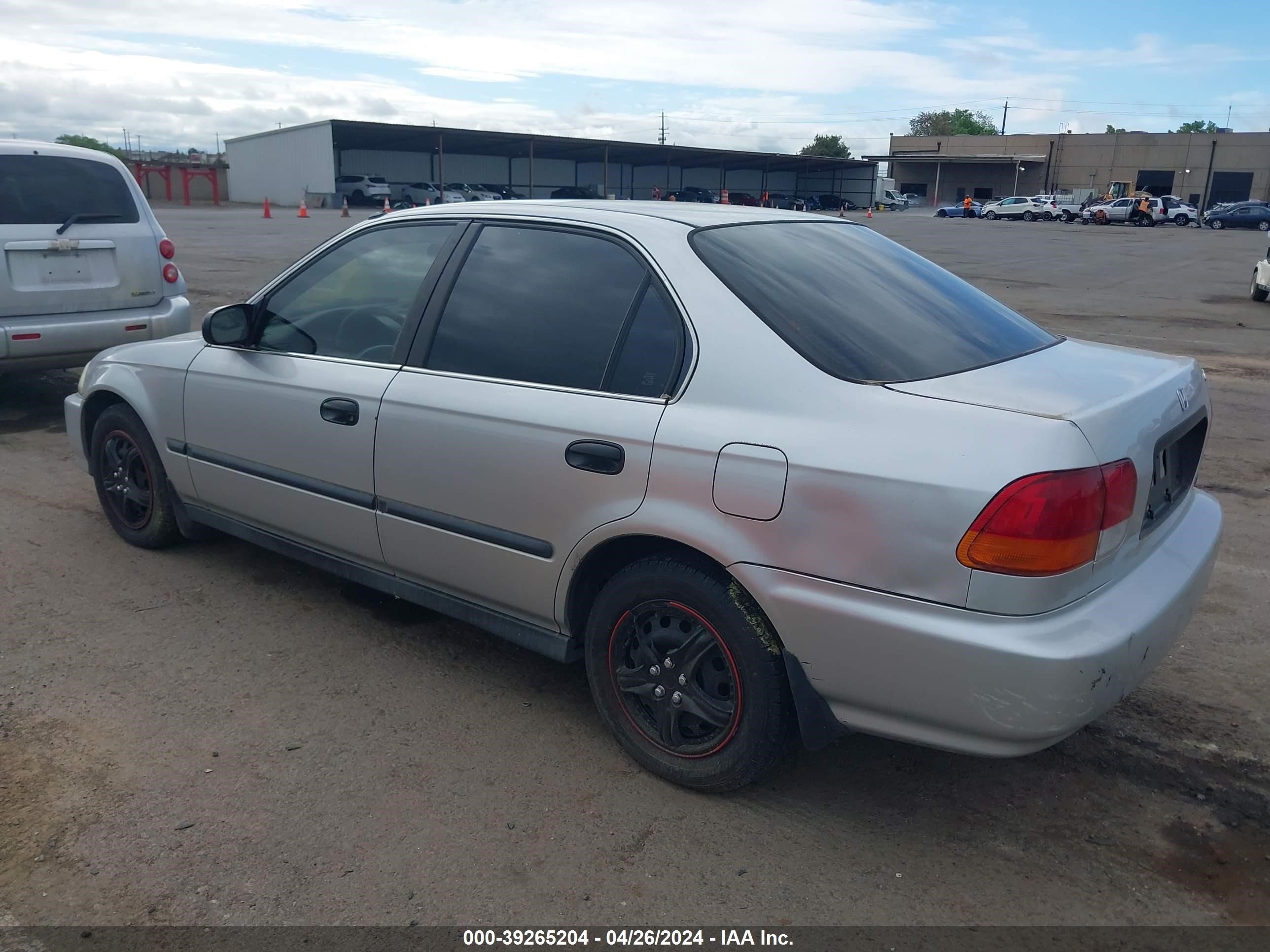 Photo 2 VIN: 2HGEJ6673WH539955 - HONDA CIVIC 