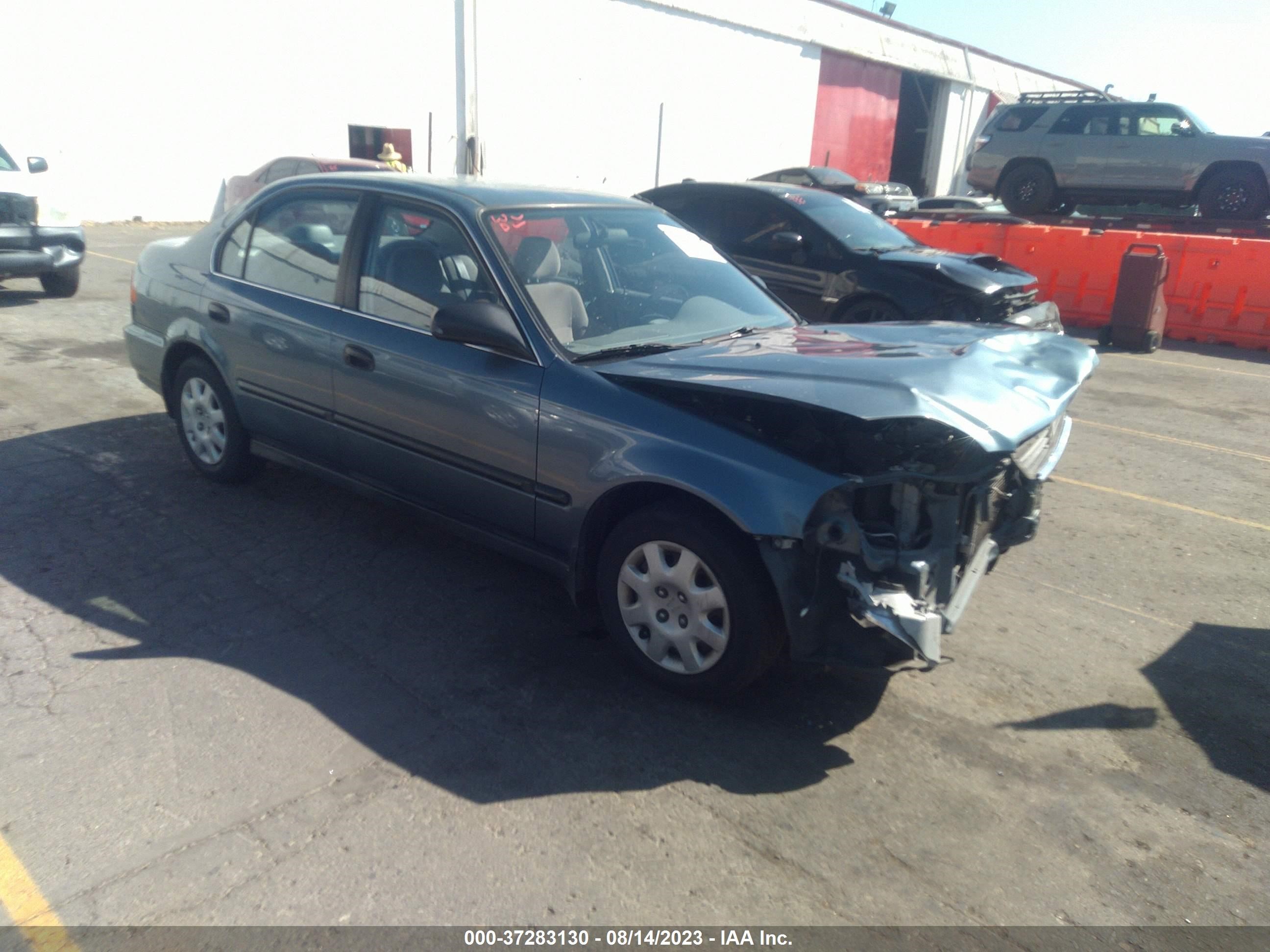 Photo 0 VIN: 2HGEJ6673WH628117 - HONDA CIVIC 