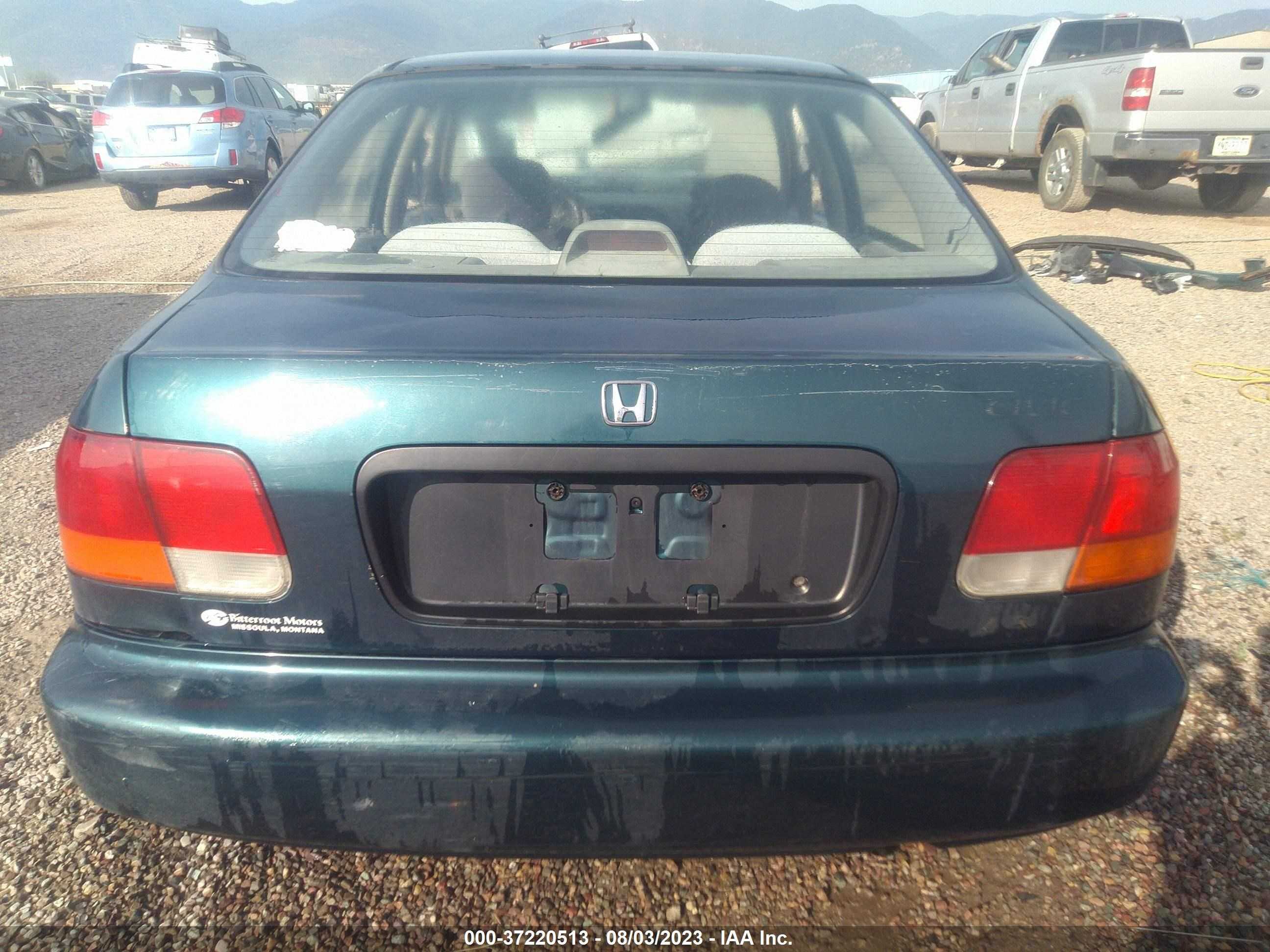 Photo 16 VIN: 2HGEJ6678TH550137 - HONDA CIVIC 