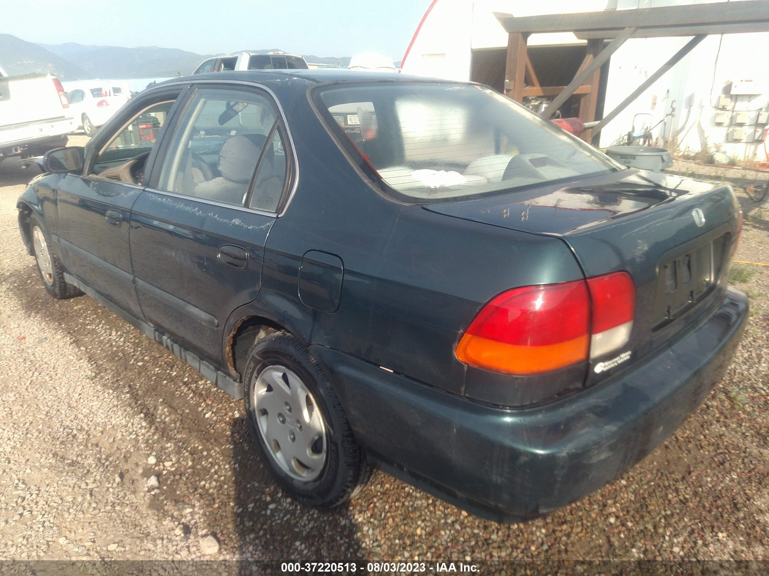 Photo 2 VIN: 2HGEJ6678TH550137 - HONDA CIVIC 