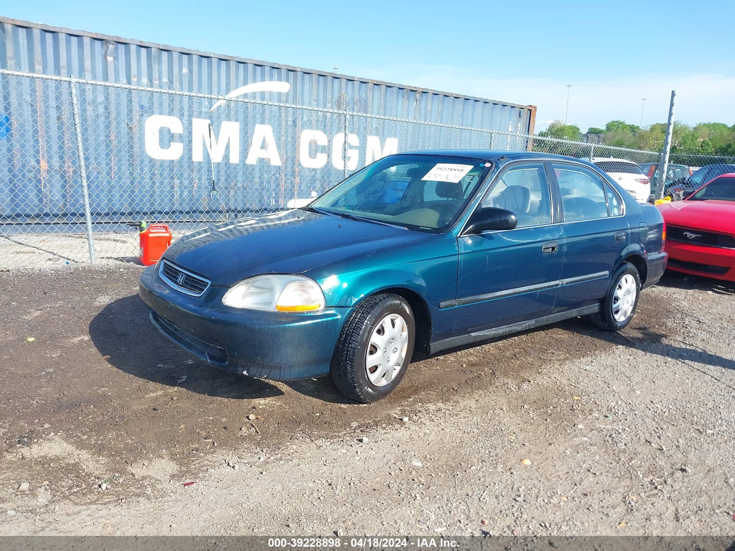 Photo 1 VIN: 2HGEJ6679TH545772 - HONDA CIVIC 