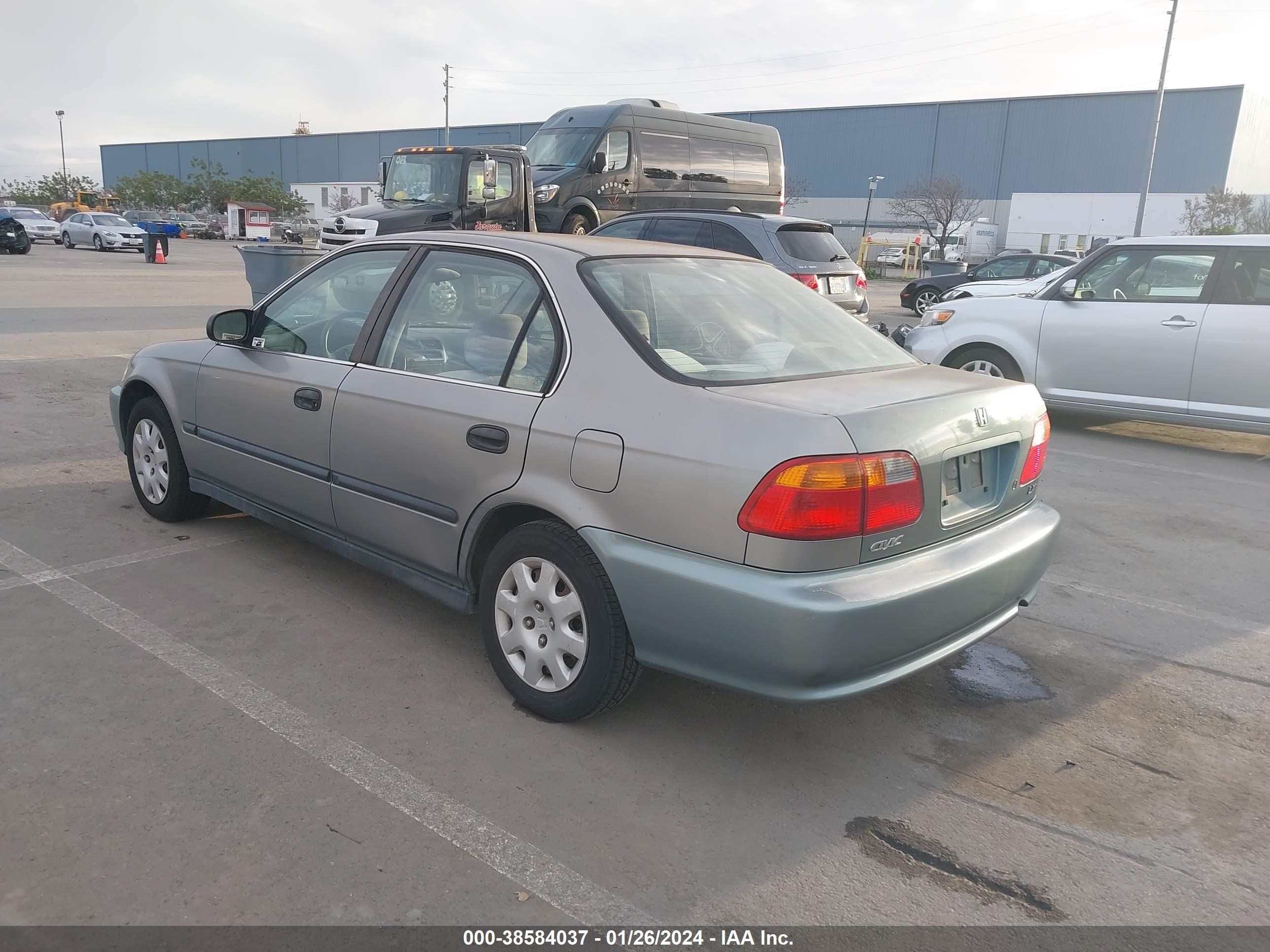 Photo 2 VIN: 2HGEJ6679XH591818 - HONDA CIVIC 