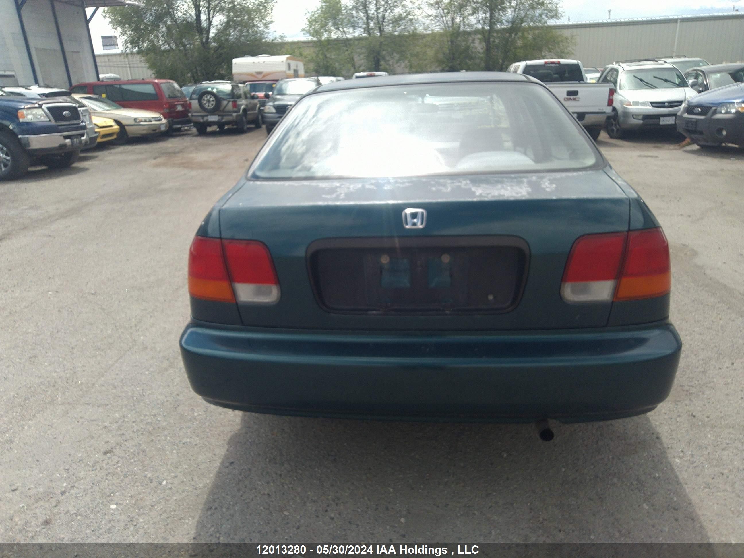 Photo 13 VIN: 2HGEJ6684VH915375 - HONDA CIVIC 