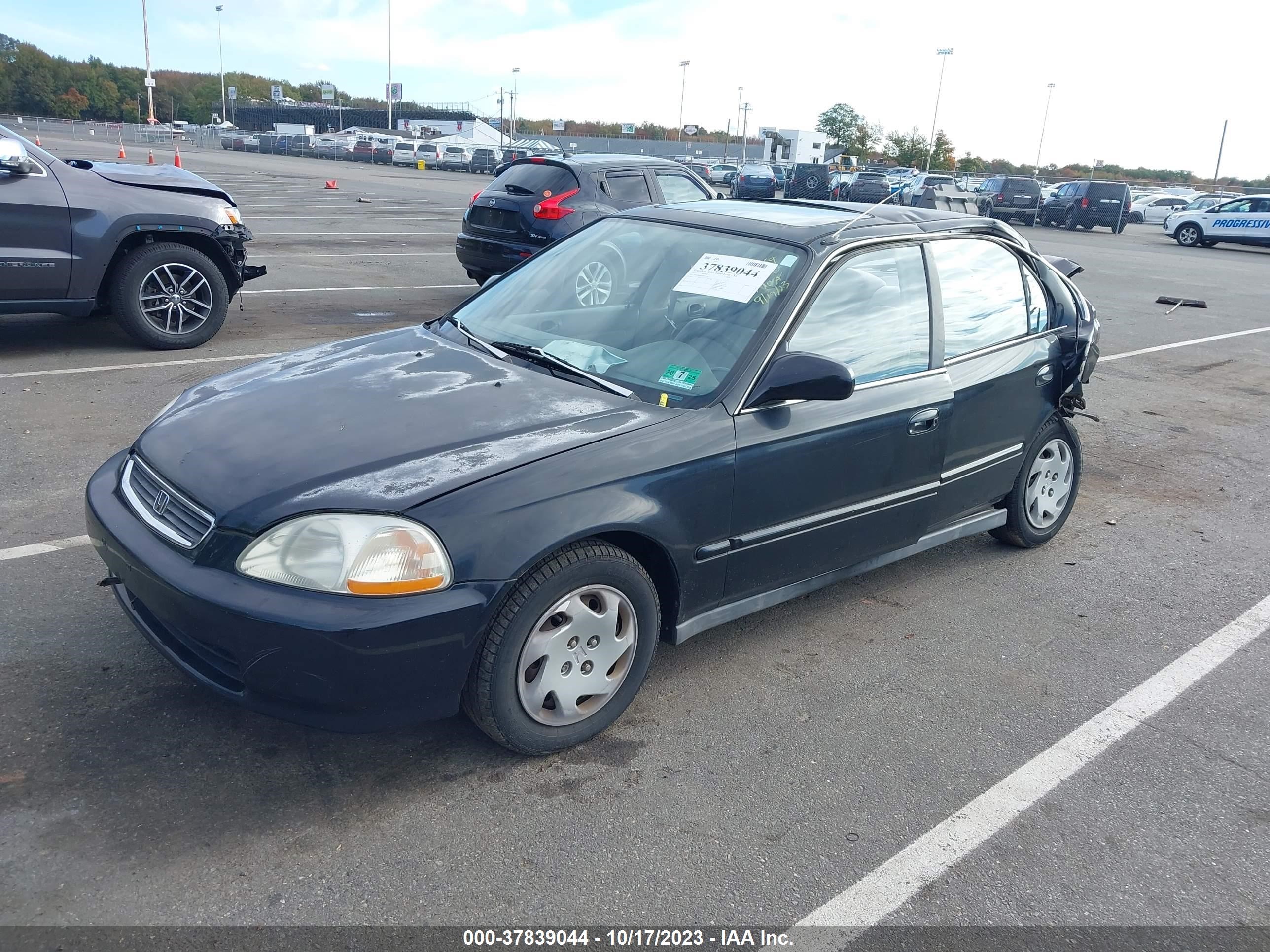 Photo 1 VIN: 2HGEJ8640VH560939 - HONDA CIVIC 