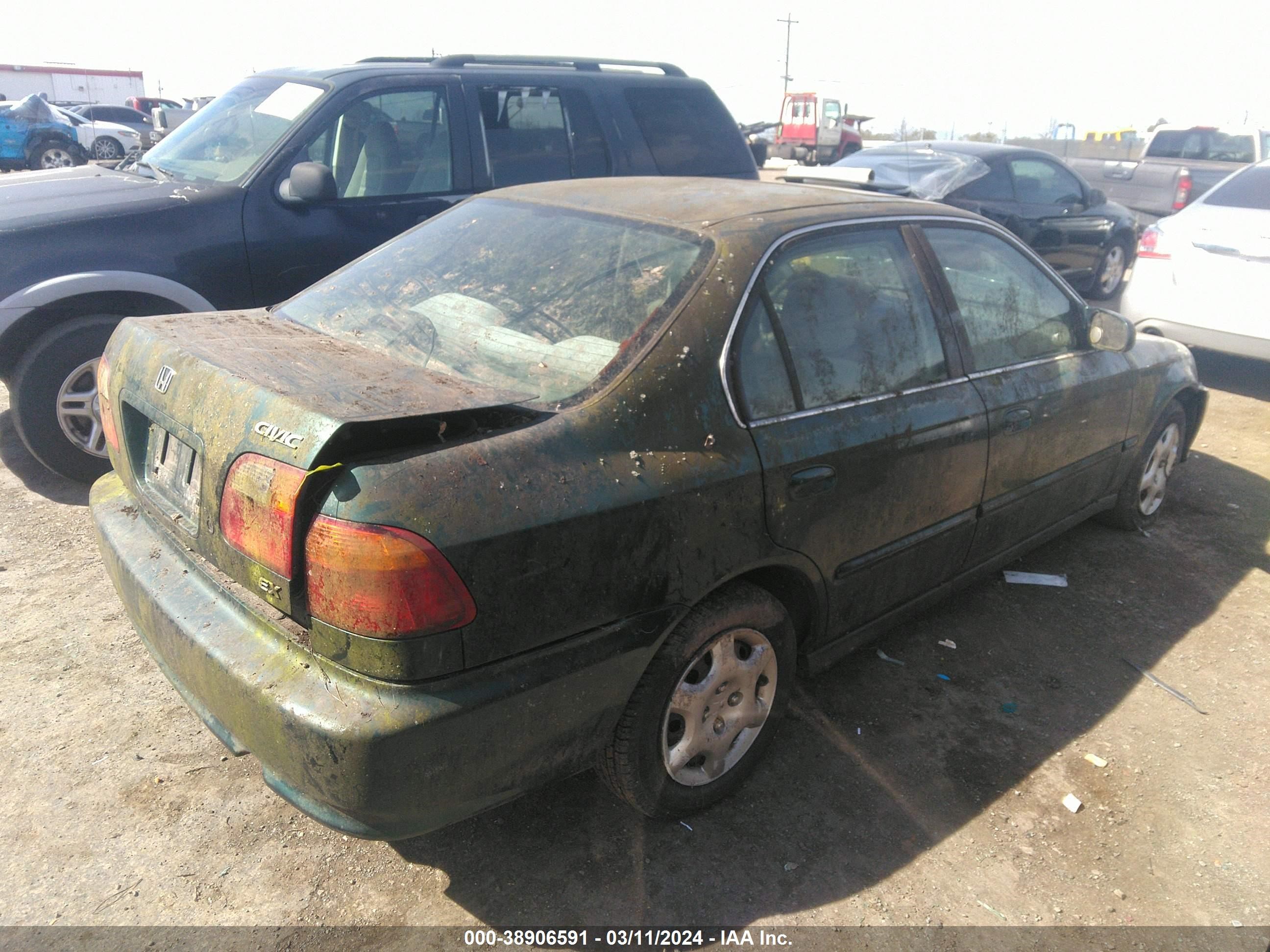 Photo 3 VIN: 2HGEJ8644YH520349 - HONDA CIVIC 